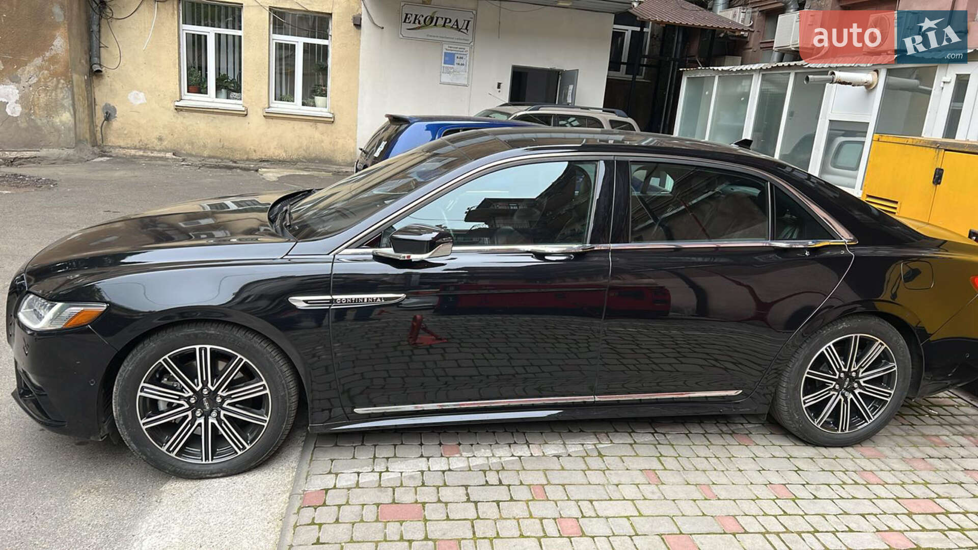 Lincoln Continental 2020 VIN 1LN6L9RP3L5606479 фото оголошення 5 з 26