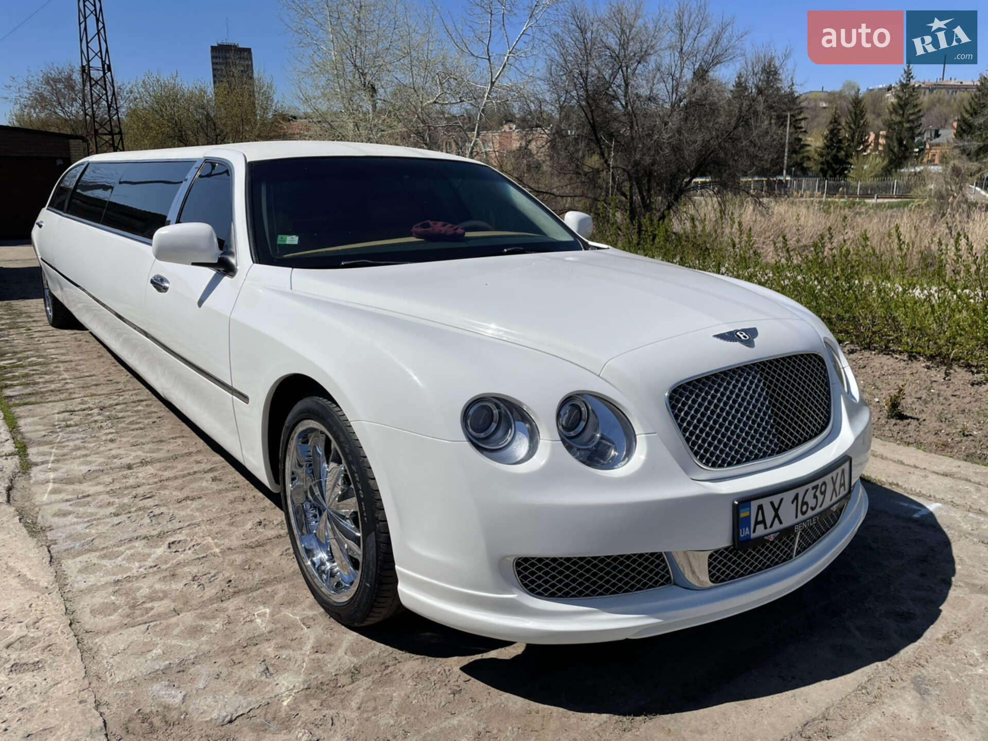 Lincoln Town Car 2000 VIN 1LNHM81W6YY796223 фото оголошення 6 з 22