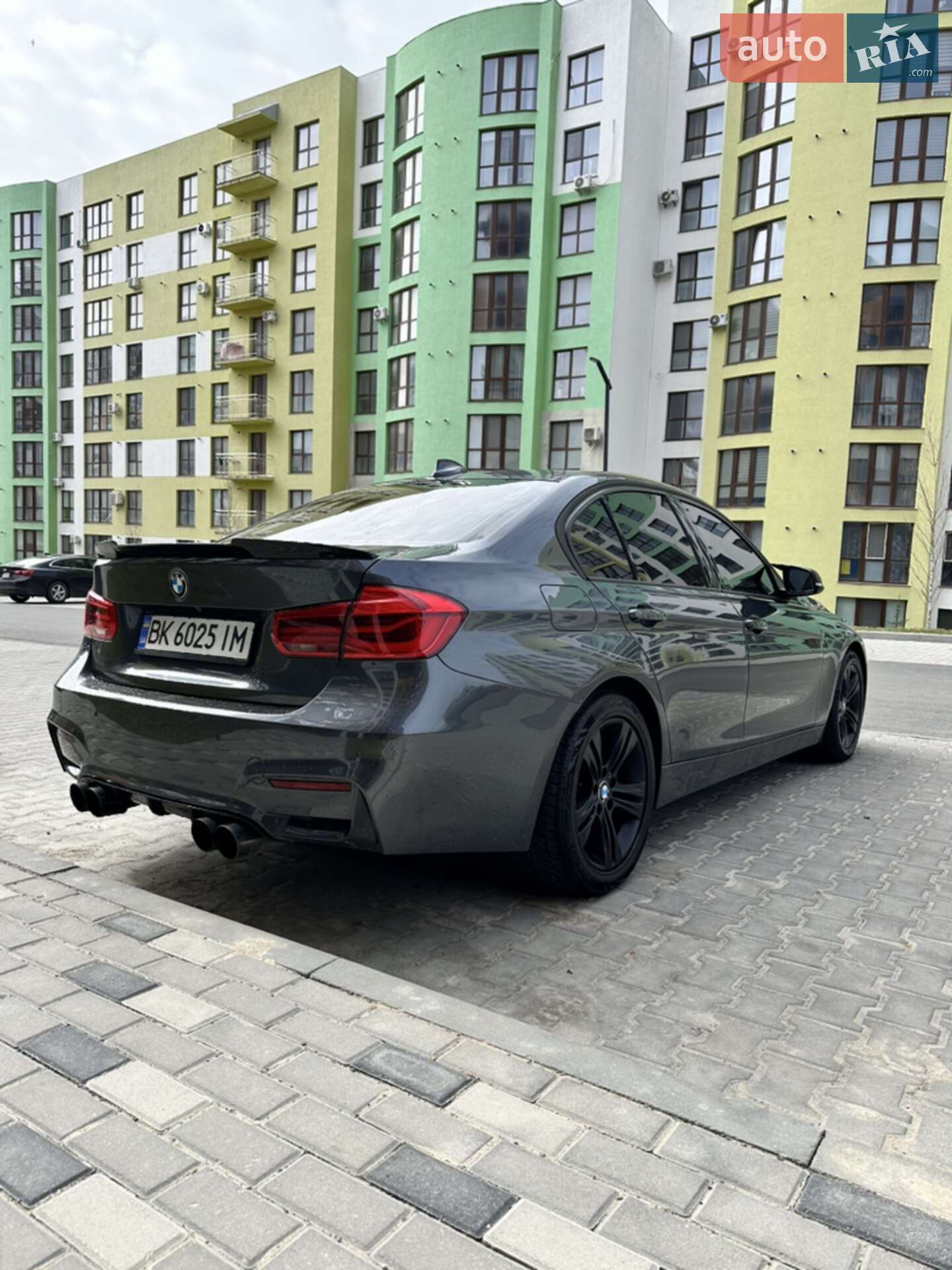 BMW 3 Series 2015 VIN WBA8E9C53GK603522 фото оголошення 3 з 7