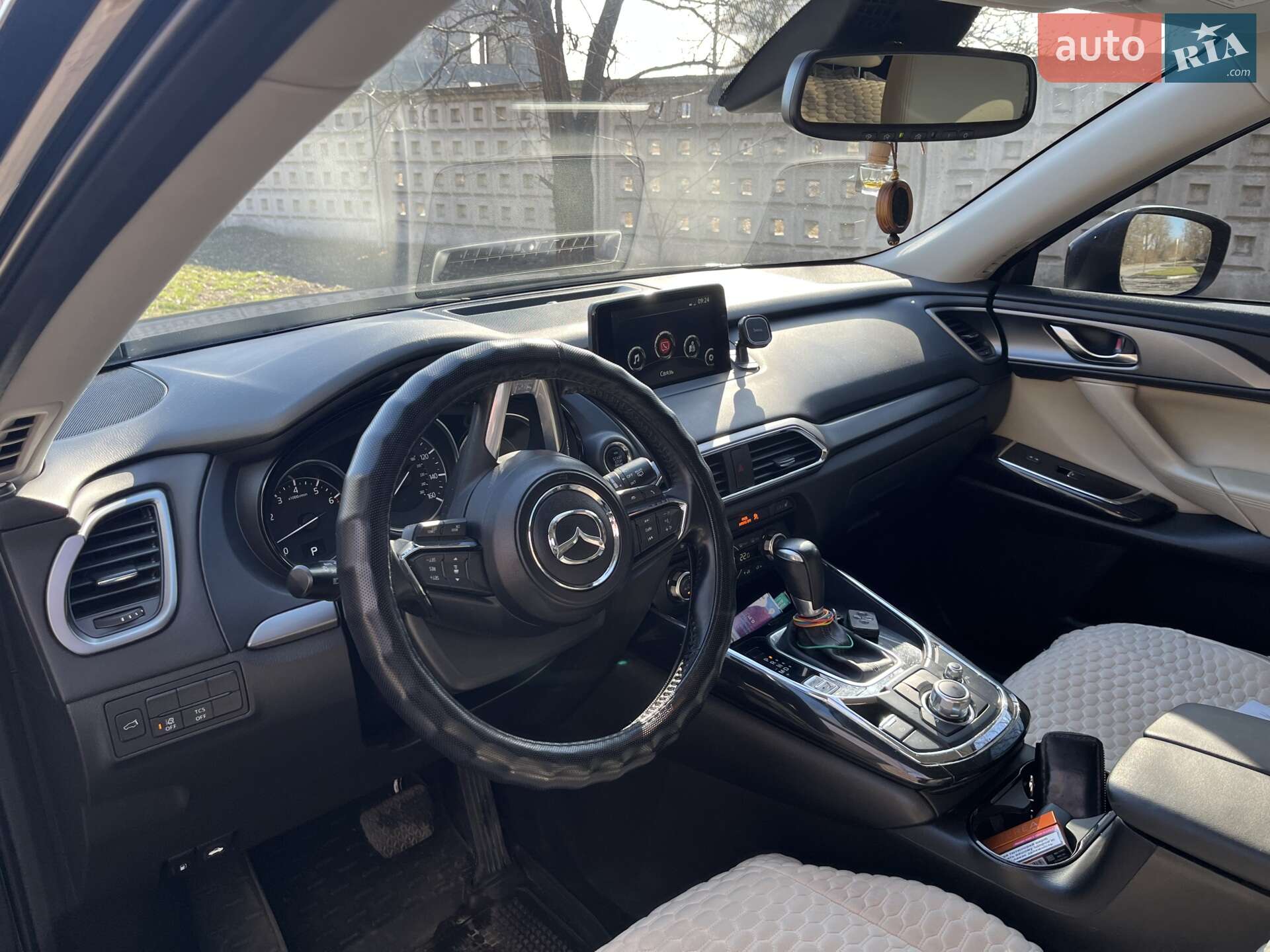 Mazda CX-9 2018 VIN JM3TCACYXJ0233971 фото оголошення 8 з 14