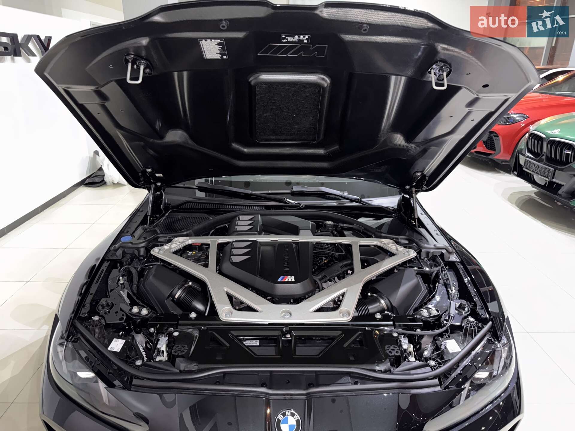 BMW M4 2025 VIN WBS41HK070CU73783 фото оголошення 25 з 183
