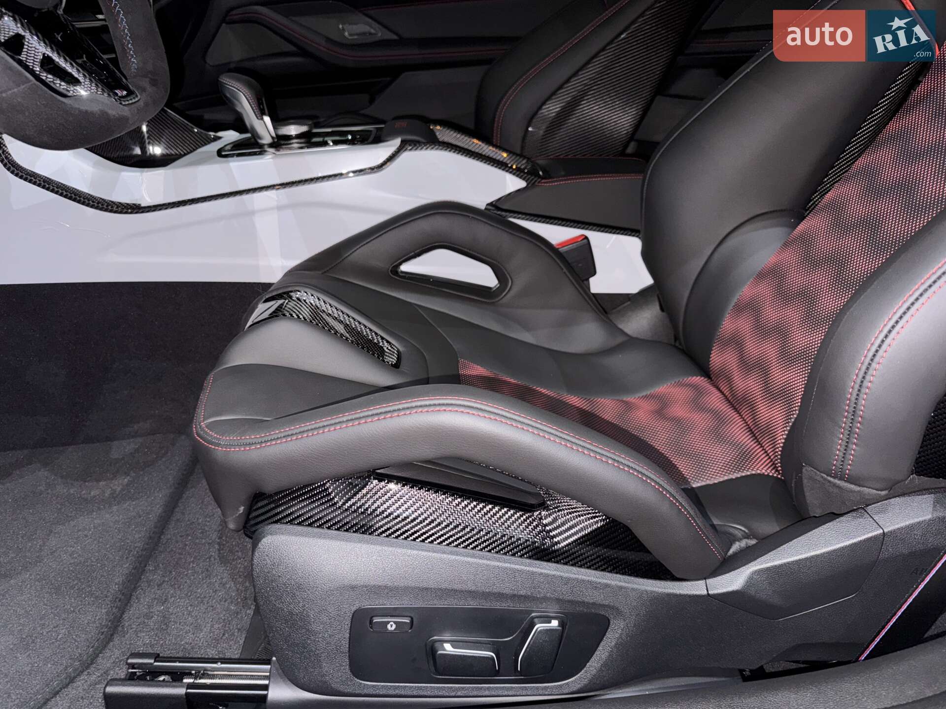 BMW M4 2025 VIN WBS41HK070CU73783 фото оголошення 120 з 183