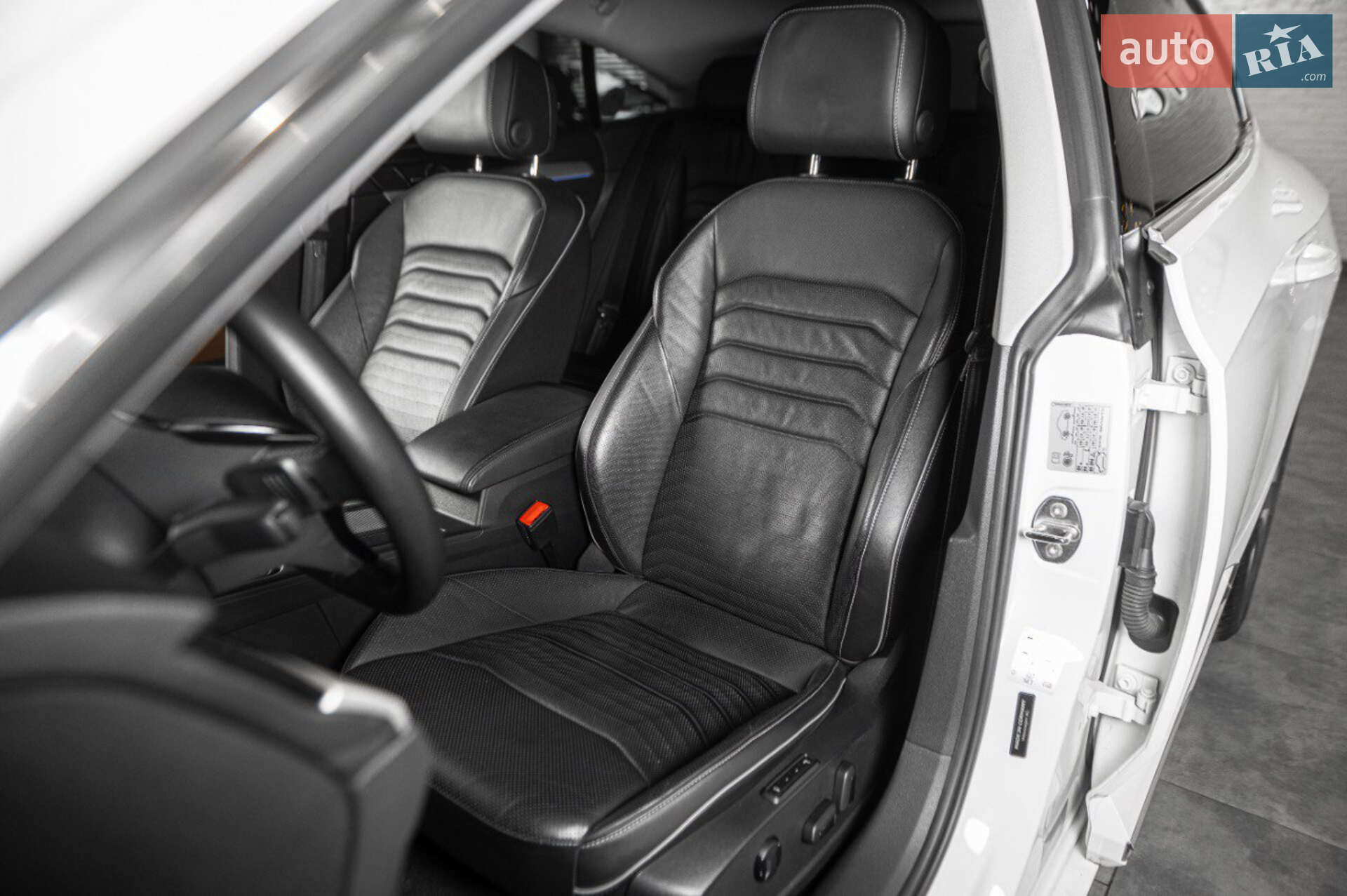 Audi Q4 E-Tron 2021 VIN WVWZZZ3HZJE515670 фото оголошення 30 з 58