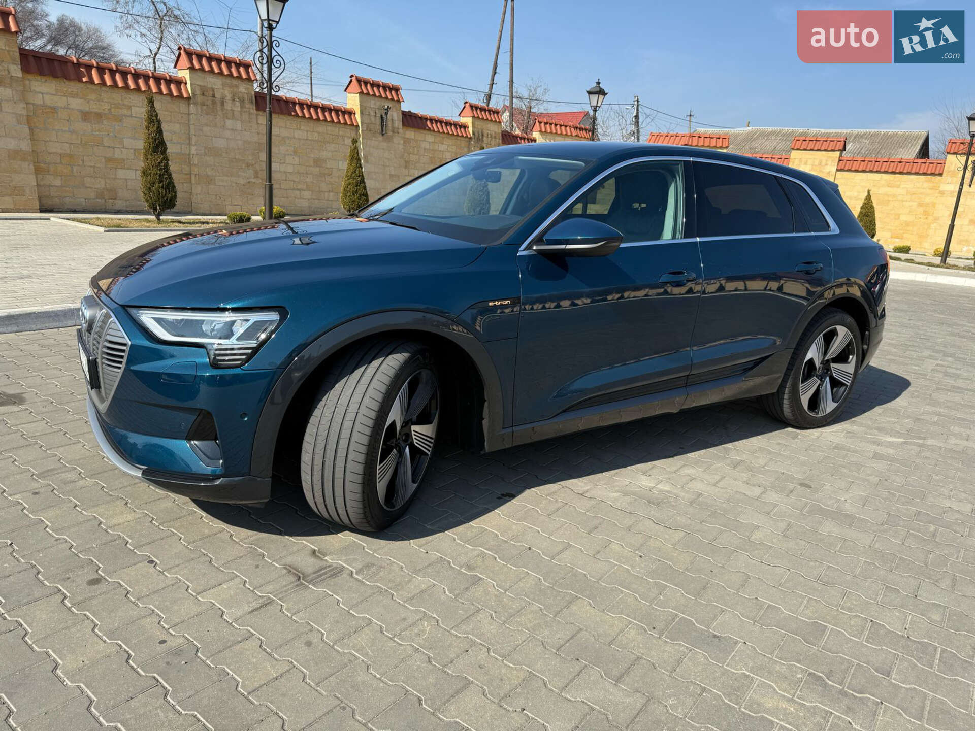 Audi e-tron 2021 VIN WAUZZZGE9MB042256 фото оголошення 20 з 37