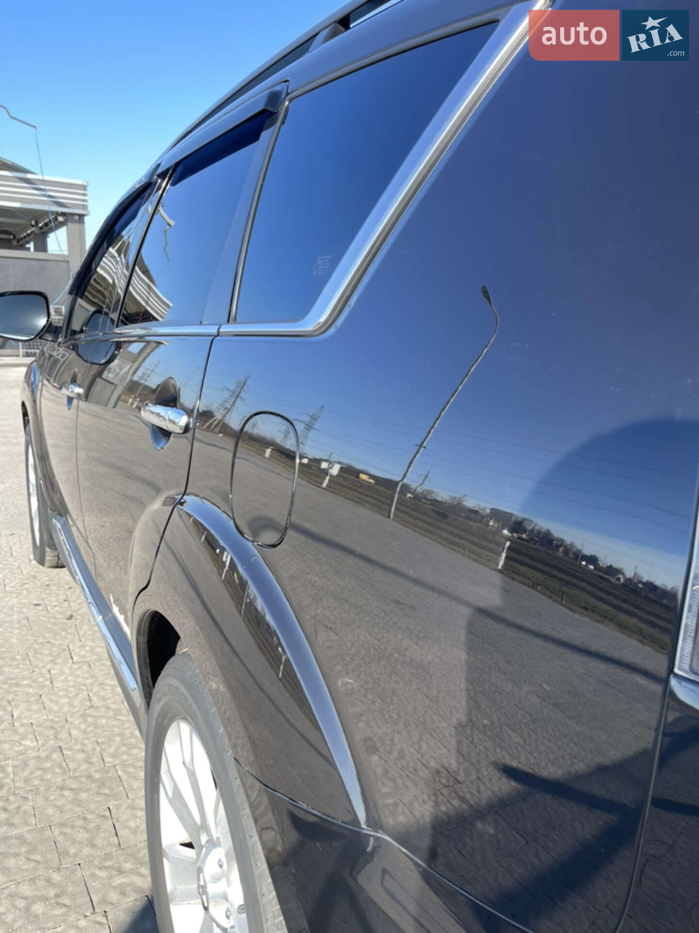 Mitsubishi Outlander XL 2010 VIN JMBXJCW1WBZ000391 фото оголошення 13 з 24