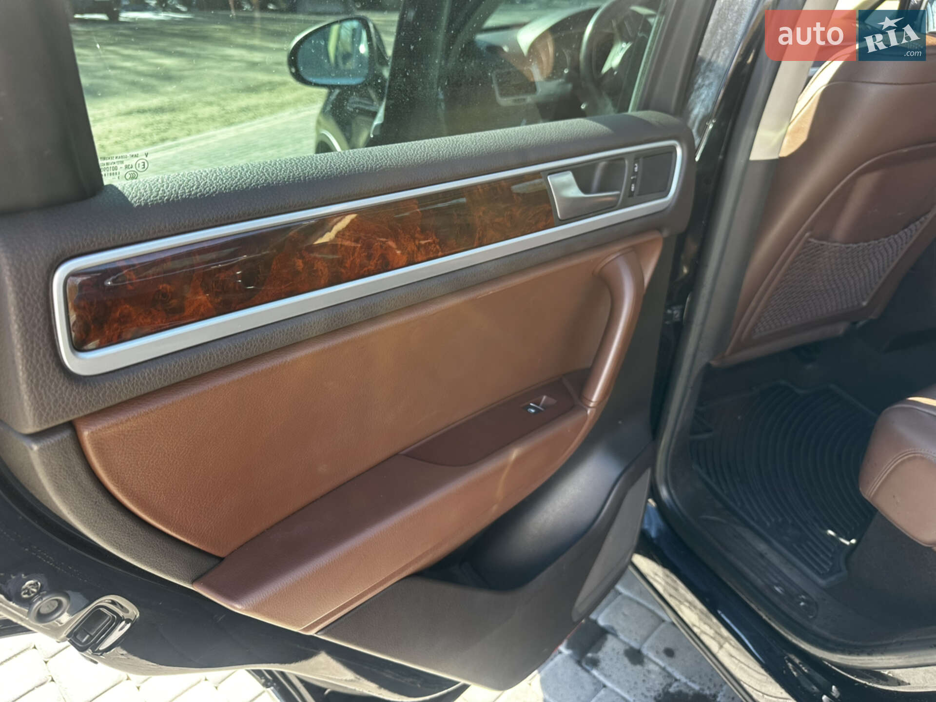 Volkswagen Touareg 2014 VIN WVGEP9BPXED008652 фото оголошення 37 з 57