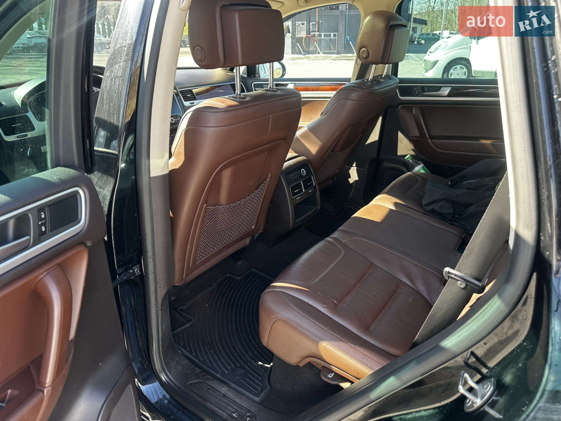 Volkswagen Touareg 2014 VIN WVGEP9BPXED008652 фото оголошення 36 з 57