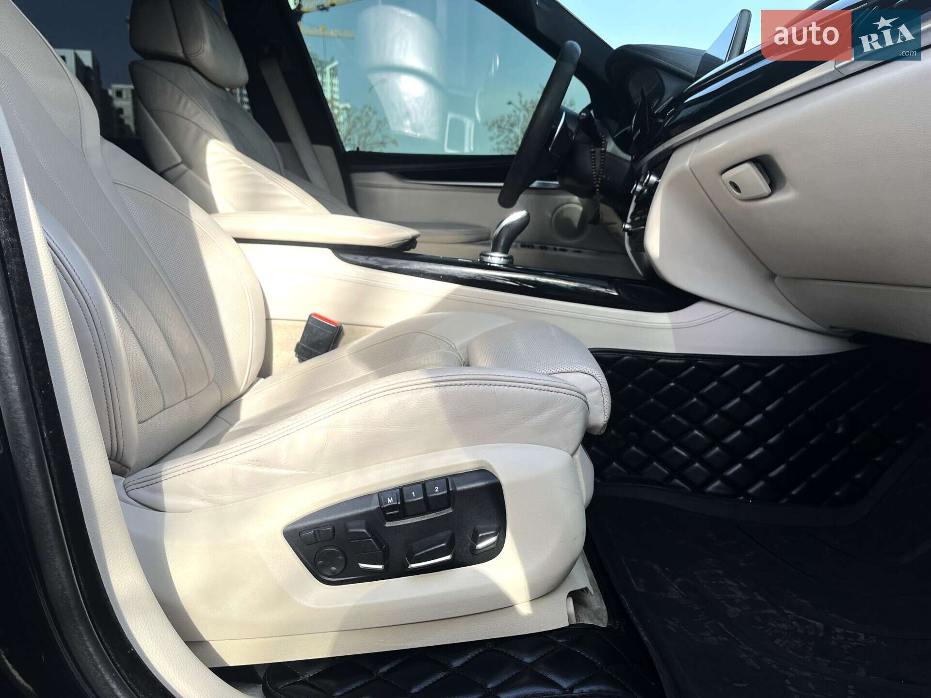 BMW X5 2014 VIN WBAKS410300H50274 фото оголошення 18 з 26