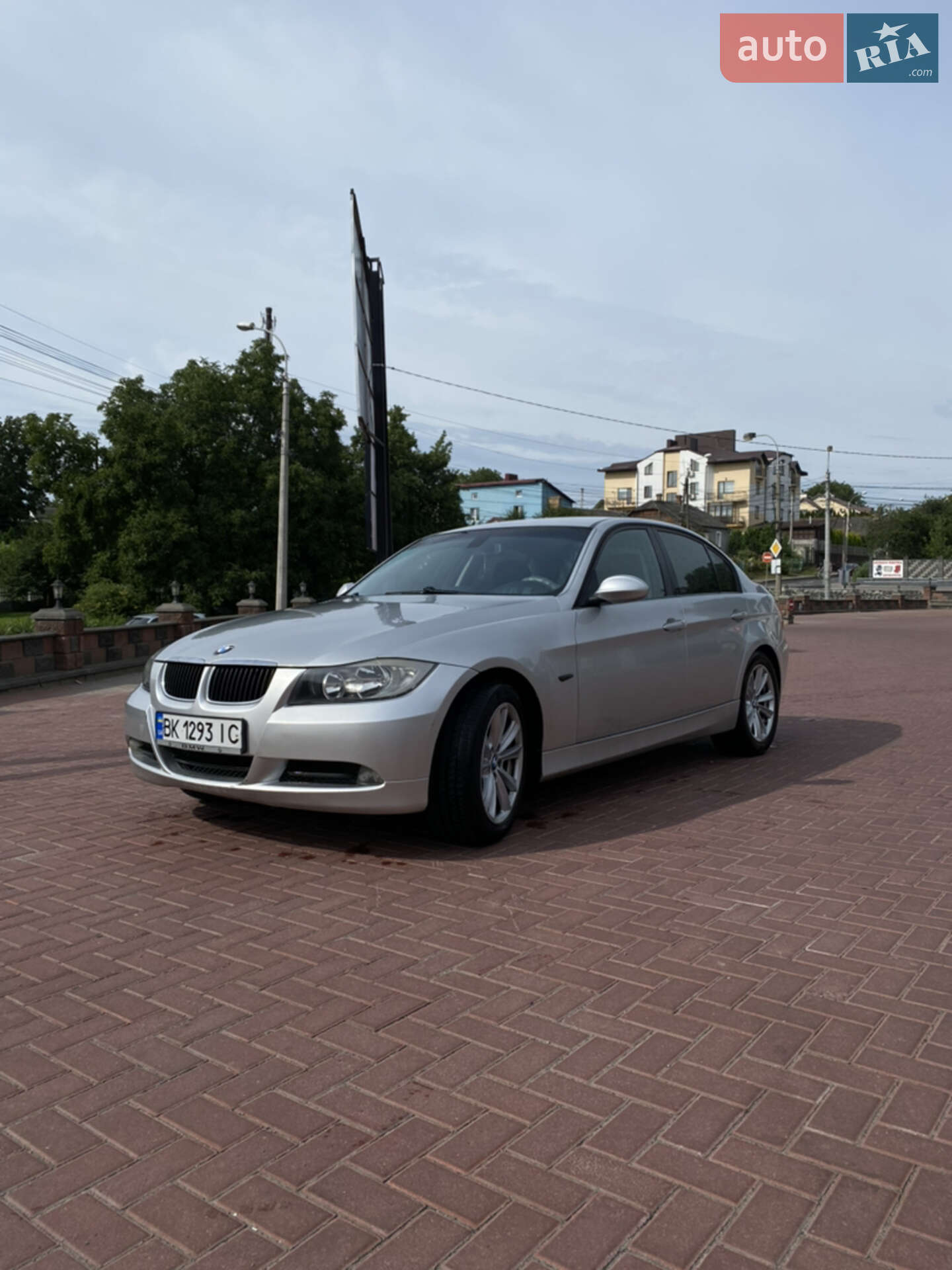 BMW 3 Series 2005 VIN WBAVC31030VA20582 фото оголошення 5 з 12