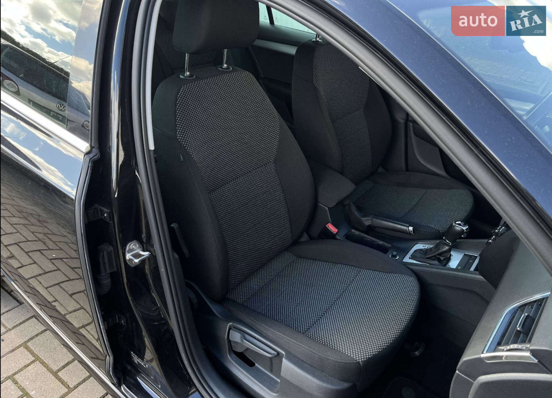 Skoda Octavia 2016 VIN TMBJG7NE3H0021952 фото оголошення 22 з 24