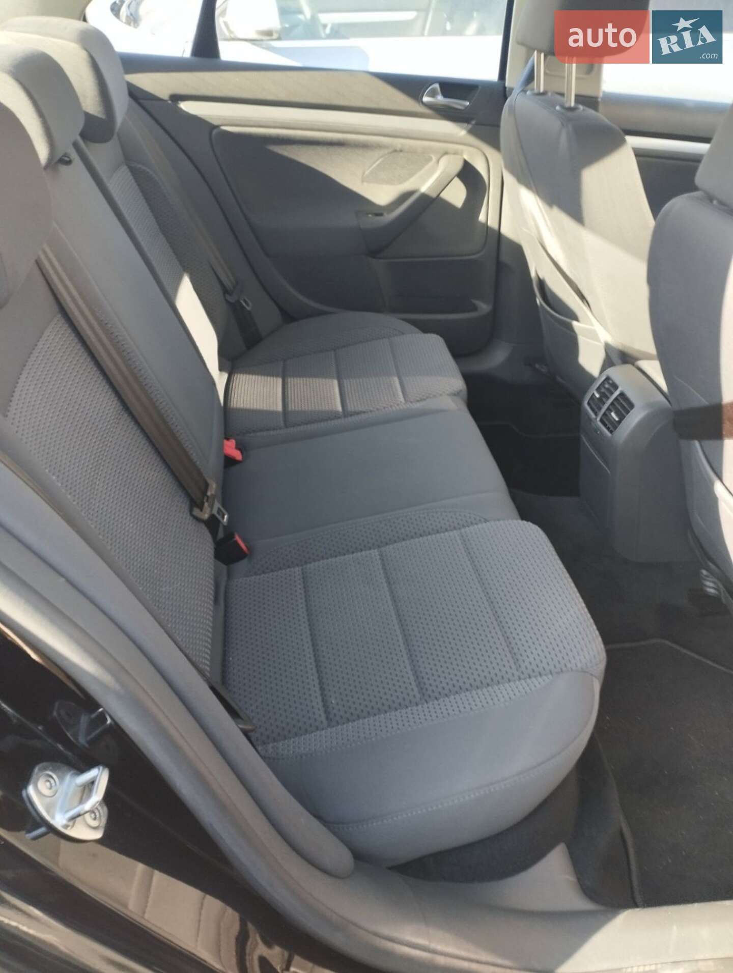 Volkswagen Jetta 2007 VIN WVWZZZ1KZ7M141538 фото оголошення 9 з 19
