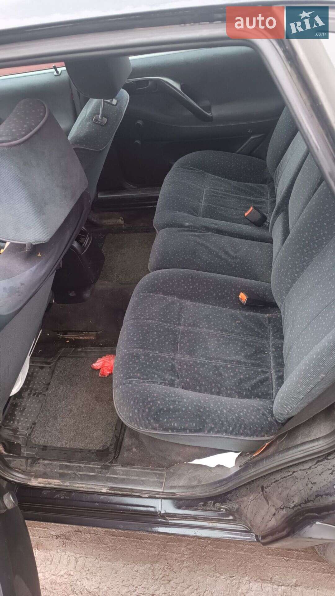 Volkswagen Passat 1996 VIN WVWZZZ3AZTE091421 фото оголошення 16 з 28