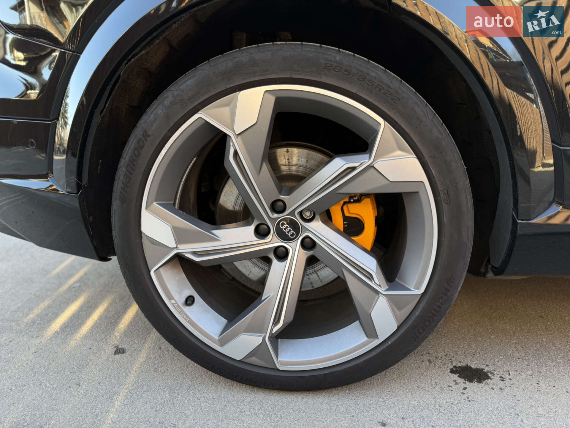 Audi e-tron 2022 VIN WAUZZZGE9NB040282 фото оголошення 6 з 28