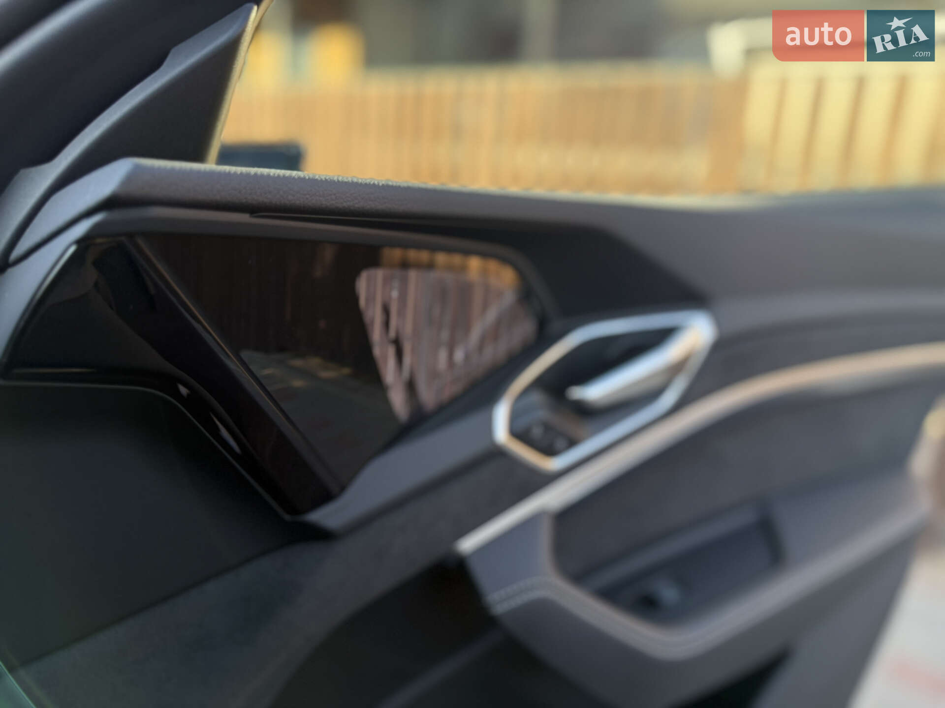 Audi e-tron 2022 VIN WAUZZZGE9NB040282 фото оголошення 21 з 28