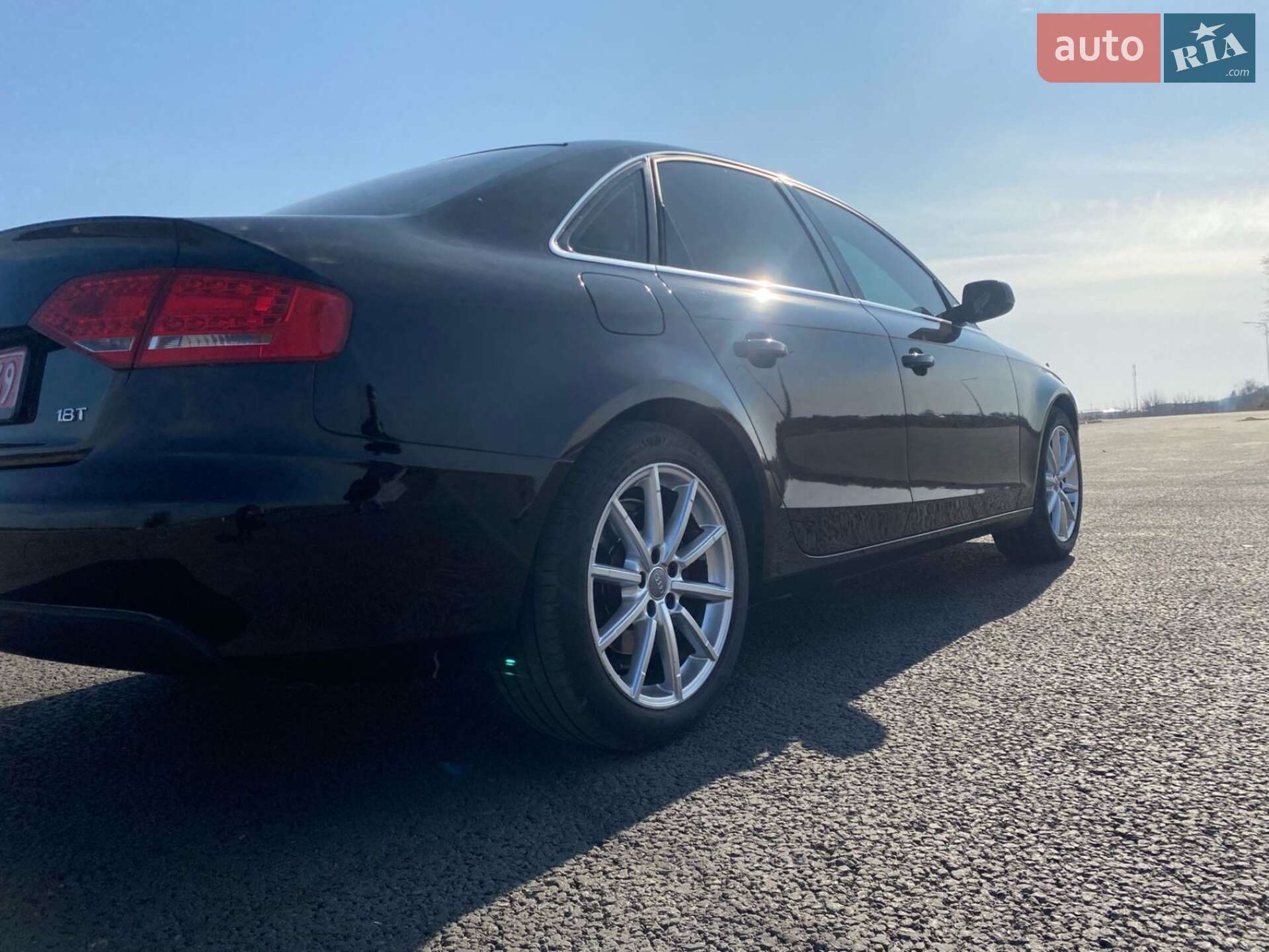 Audi A4 2009 VIN WAUZZZ8KXAN001486 фото оголошення 8 з 41