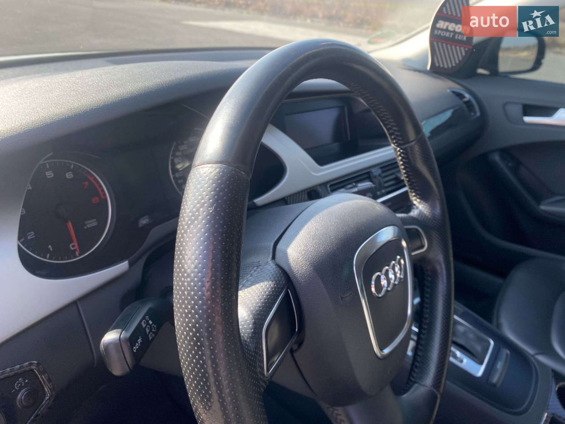 Audi A4 2009 VIN WAUZZZ8KXAN001486 фото оголошення 19 з 41