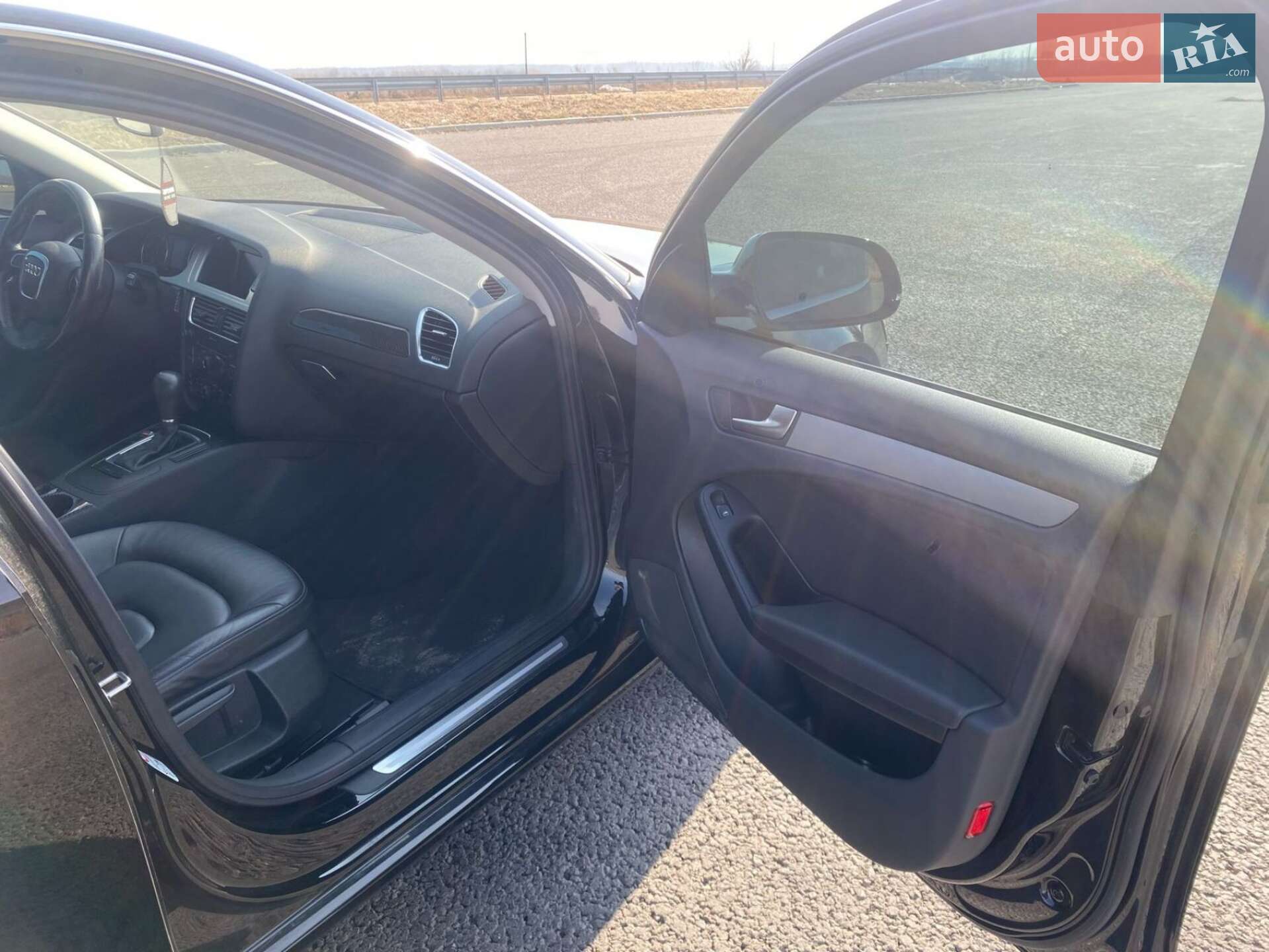 Audi A4 2009 VIN WAUZZZ8KXAN001486 фото оголошення 32 з 41