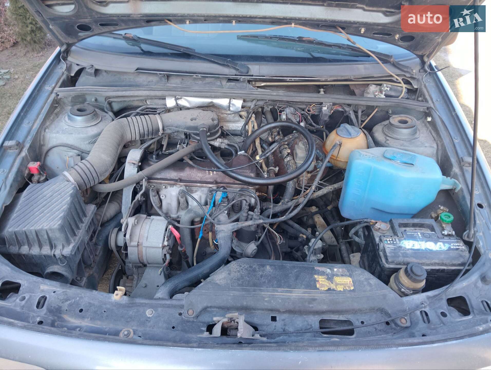 Volkswagen Passat 1989 VIN WVWZZZ31ZKB114468 фото оголошення 9 з 27