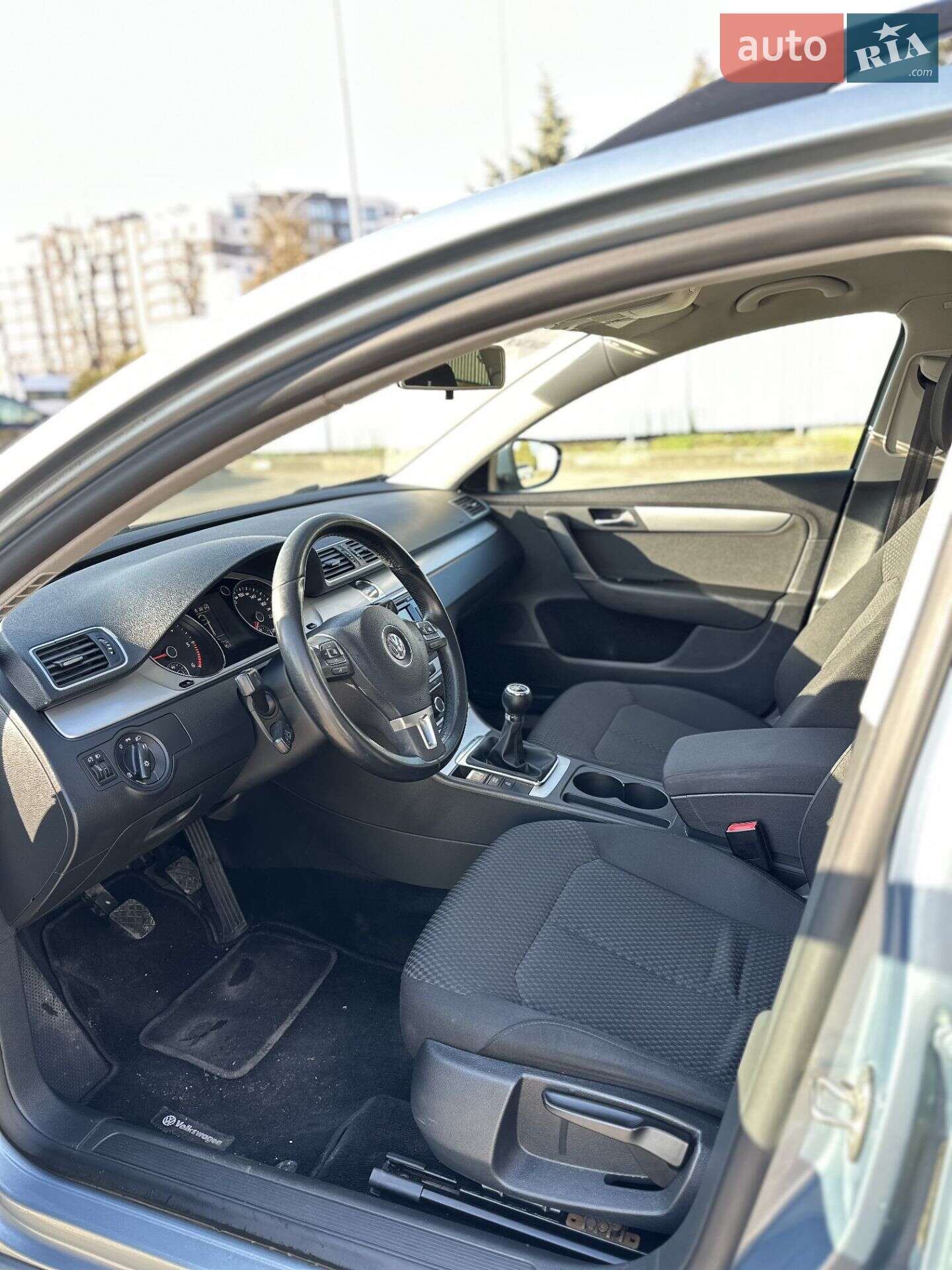 Volkswagen Passat 2012 VIN WVWZZZ3CZCE105249 фото оголошення 7 з 12