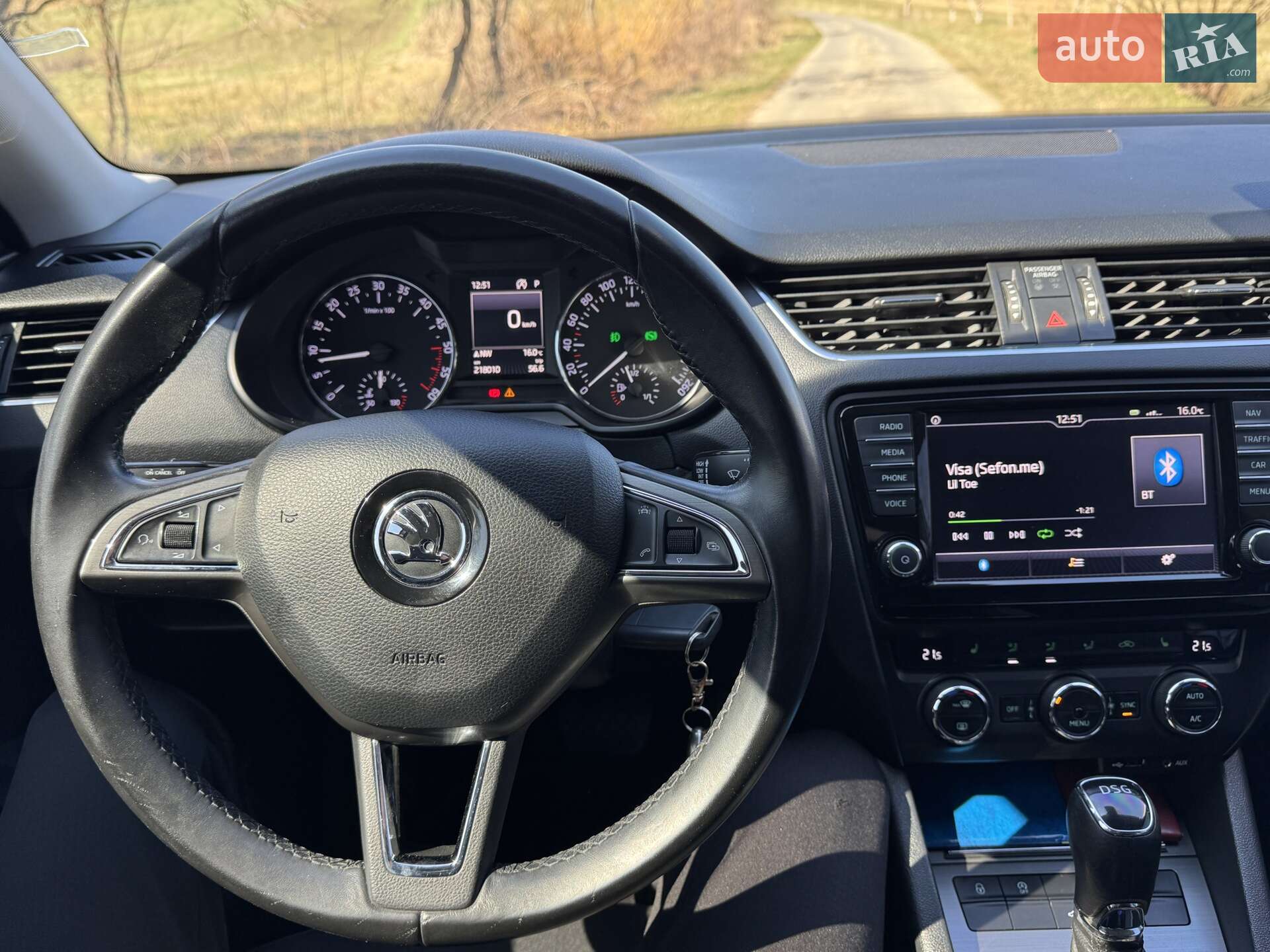 Skoda Octavia 2016 VIN TMBJJ7NE9H0080697 фото оголошення 4 з 15