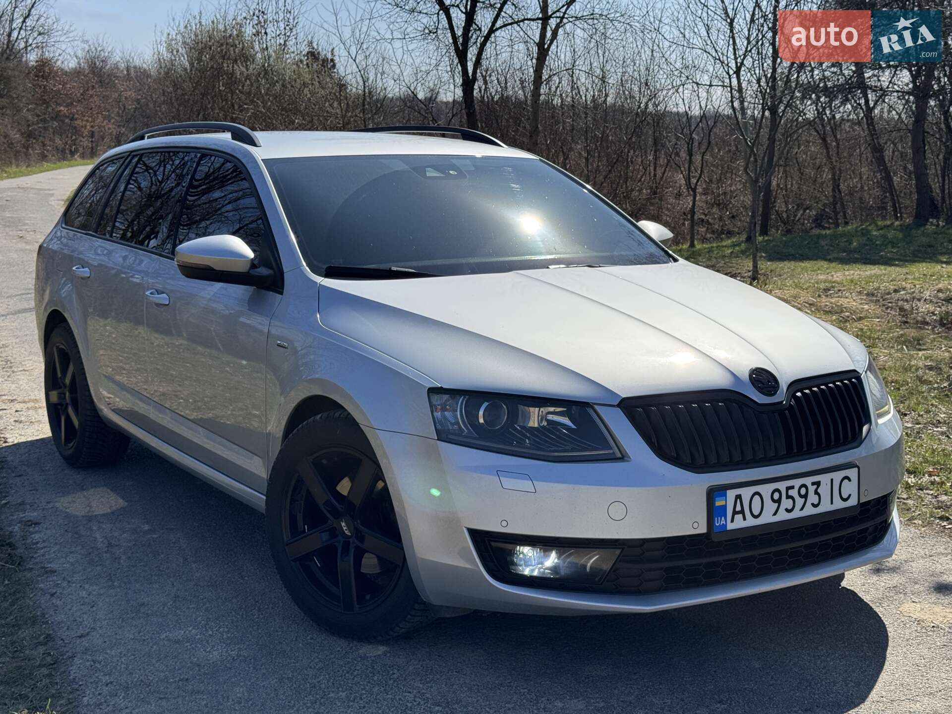 Skoda Octavia 2016 VIN TMBJJ7NE9H0080697 фото оголошення 11 з 15