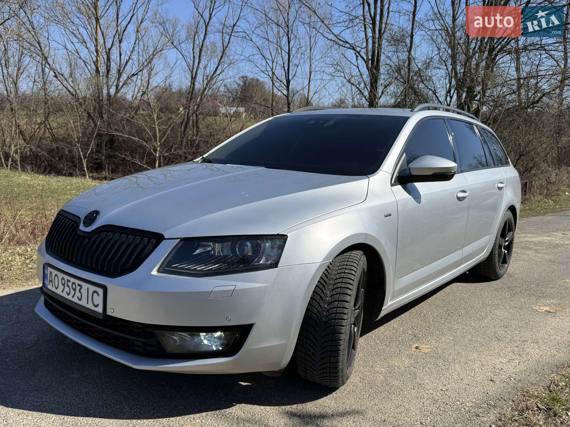 Skoda Octavia 2016 VIN TMBJJ7NE9H0080697 фото оголошення 12 з 15