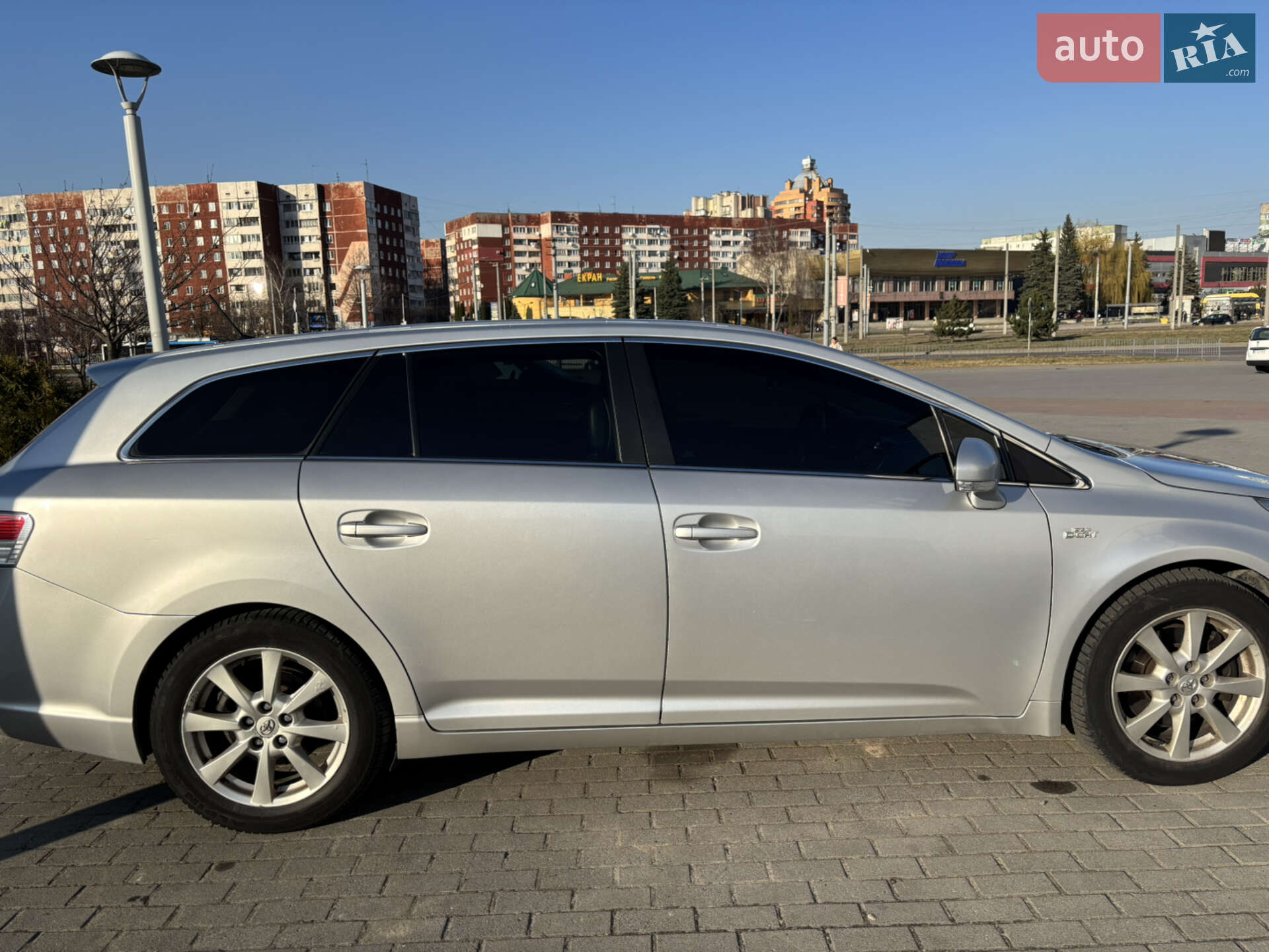 Toyota Avensis 2010 VIN SB1EB76L10E018475 фото оголошення 8 з 10