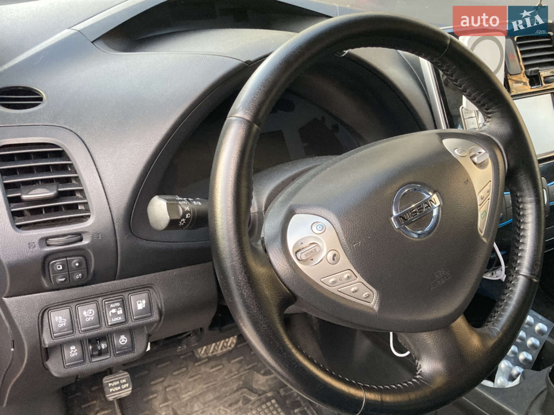 Nissan Leaf 2014 VIN SJNFAAZE0U6020841 фото оголошення 3 з 20