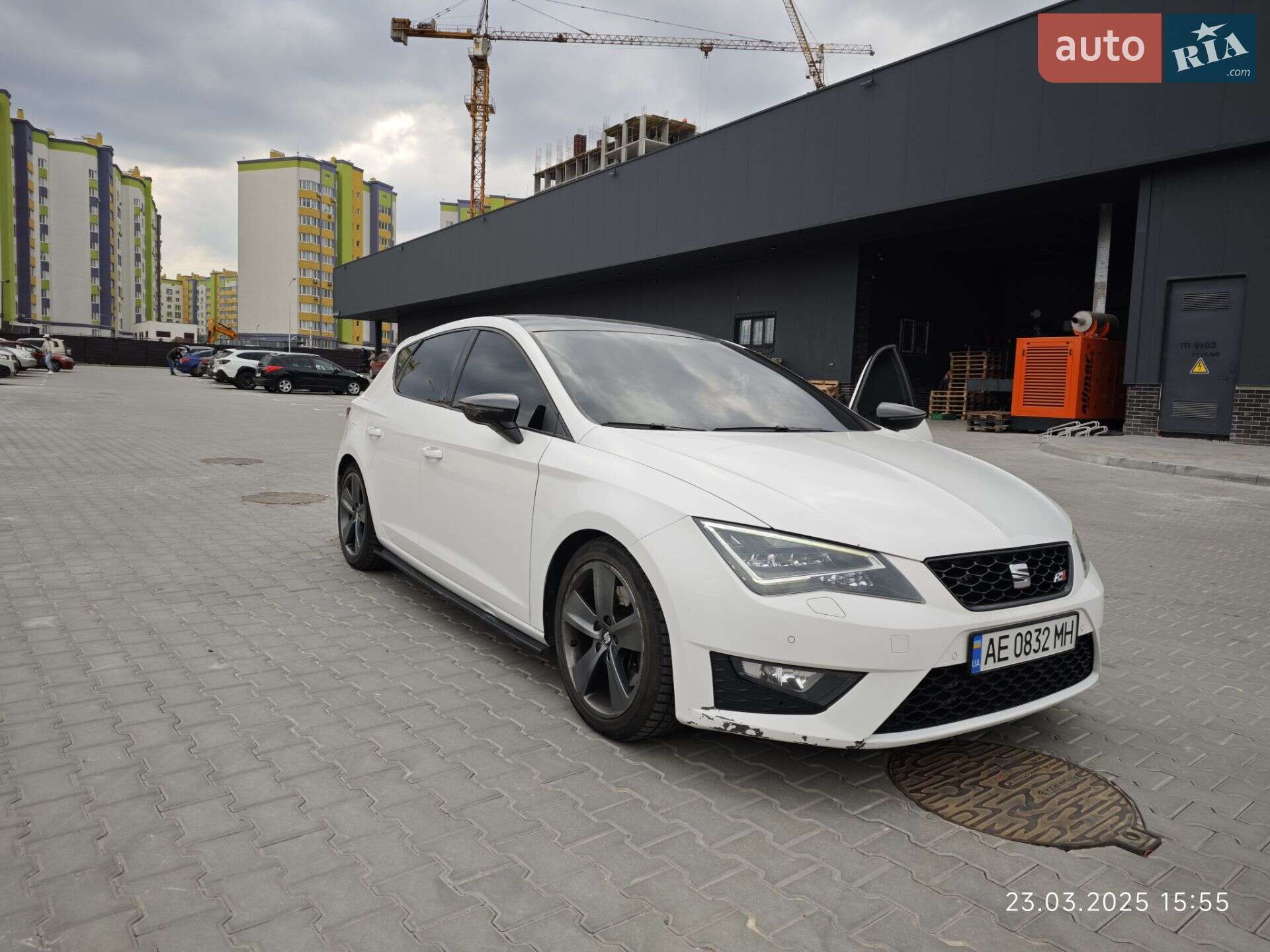 SEAT Leon 2016 VIN VSSZZZ5FZGR186467 фото оголошення 3 з 18