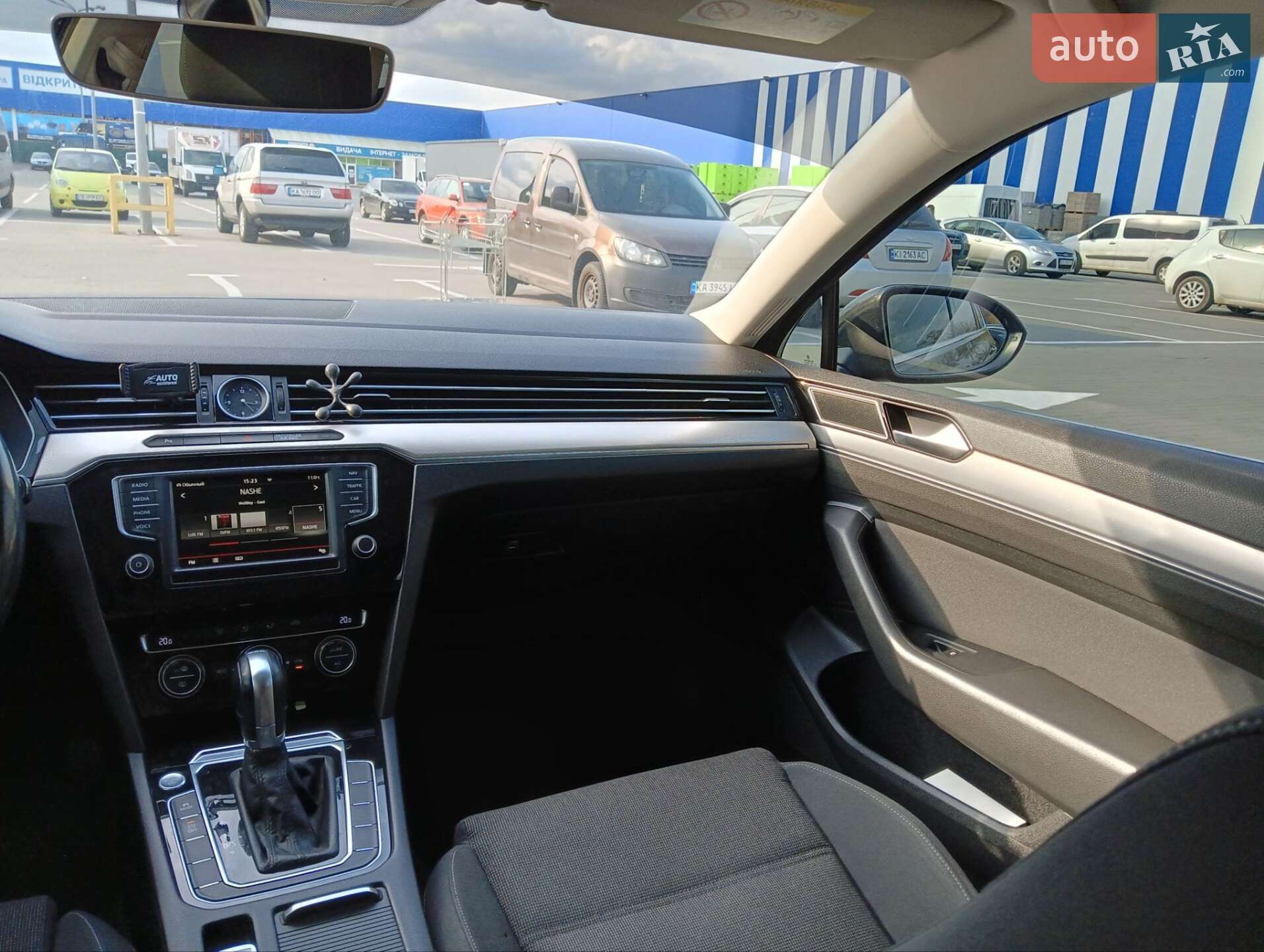 Volkswagen Passat 2015 VIN WVWZZZ3CZGE036148 фото оголошення 12 з 16