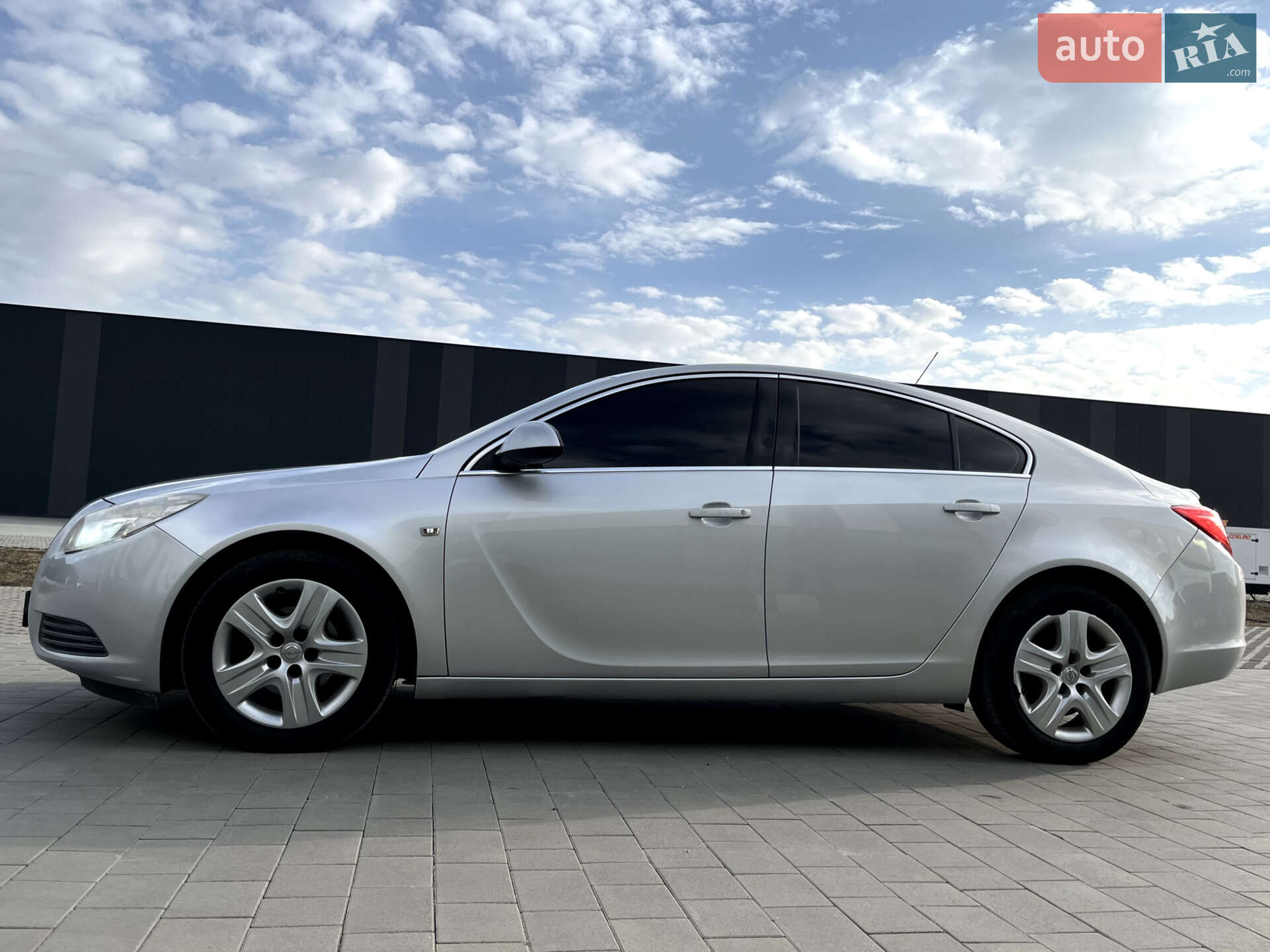 Opel Insignia 2011 VIN W0LGM6EM1B1159025 фото оголошення 2 з 51
