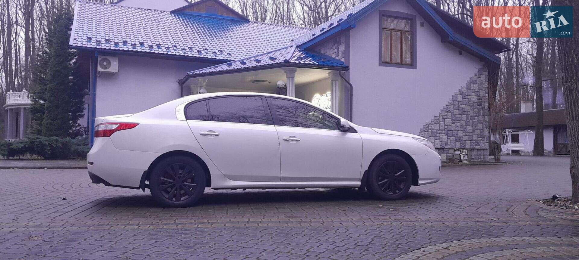 Renault Latitude 2012 VIN VF1ABL21AUC267687 фото оголошення 106 з 119