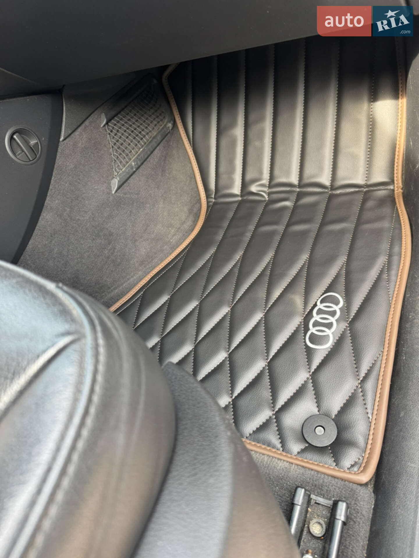 Audi Q5 2011 VIN WA1CFAFP2CA026937 фото оголошення 17 з 35
