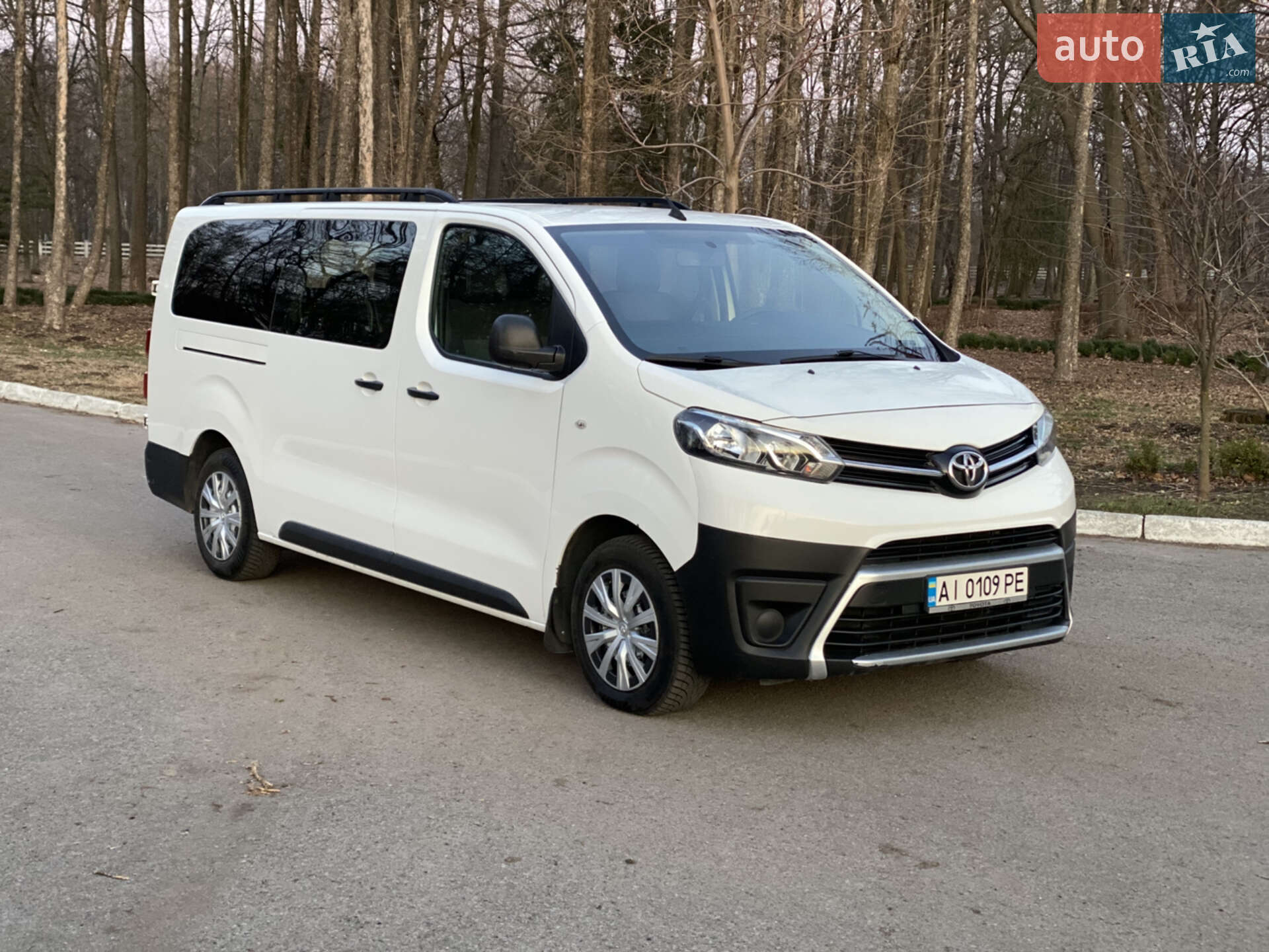 Toyota Proace 2017 VIN YARVFAHKHGZ099179 фото оголошення 4 з 26