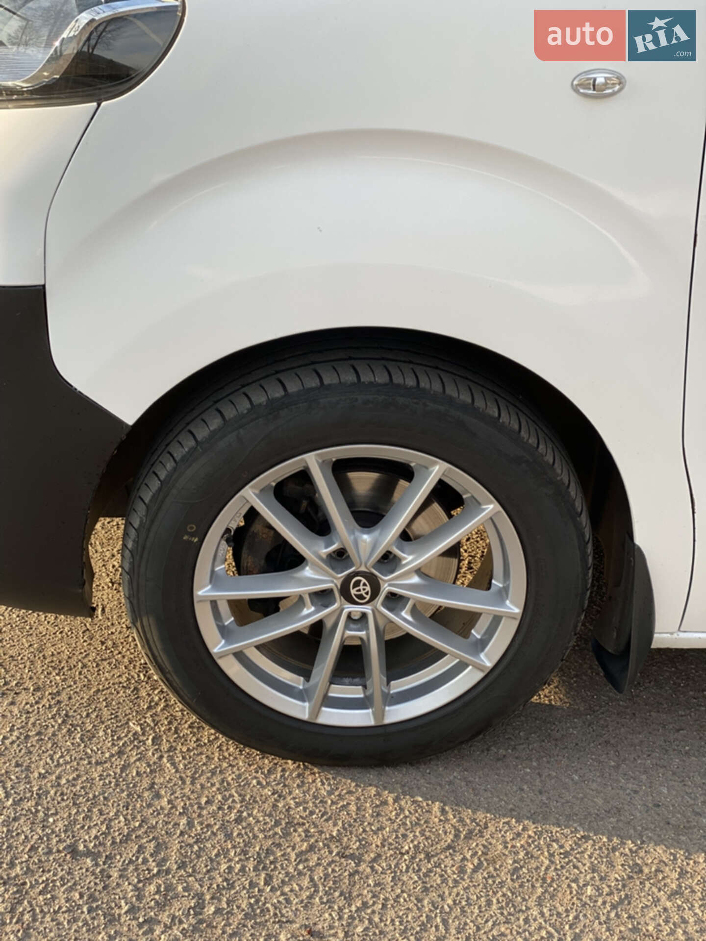 Toyota Proace 2017 VIN YARVFAHKHGZ099179 фото оголошення 23 з 26