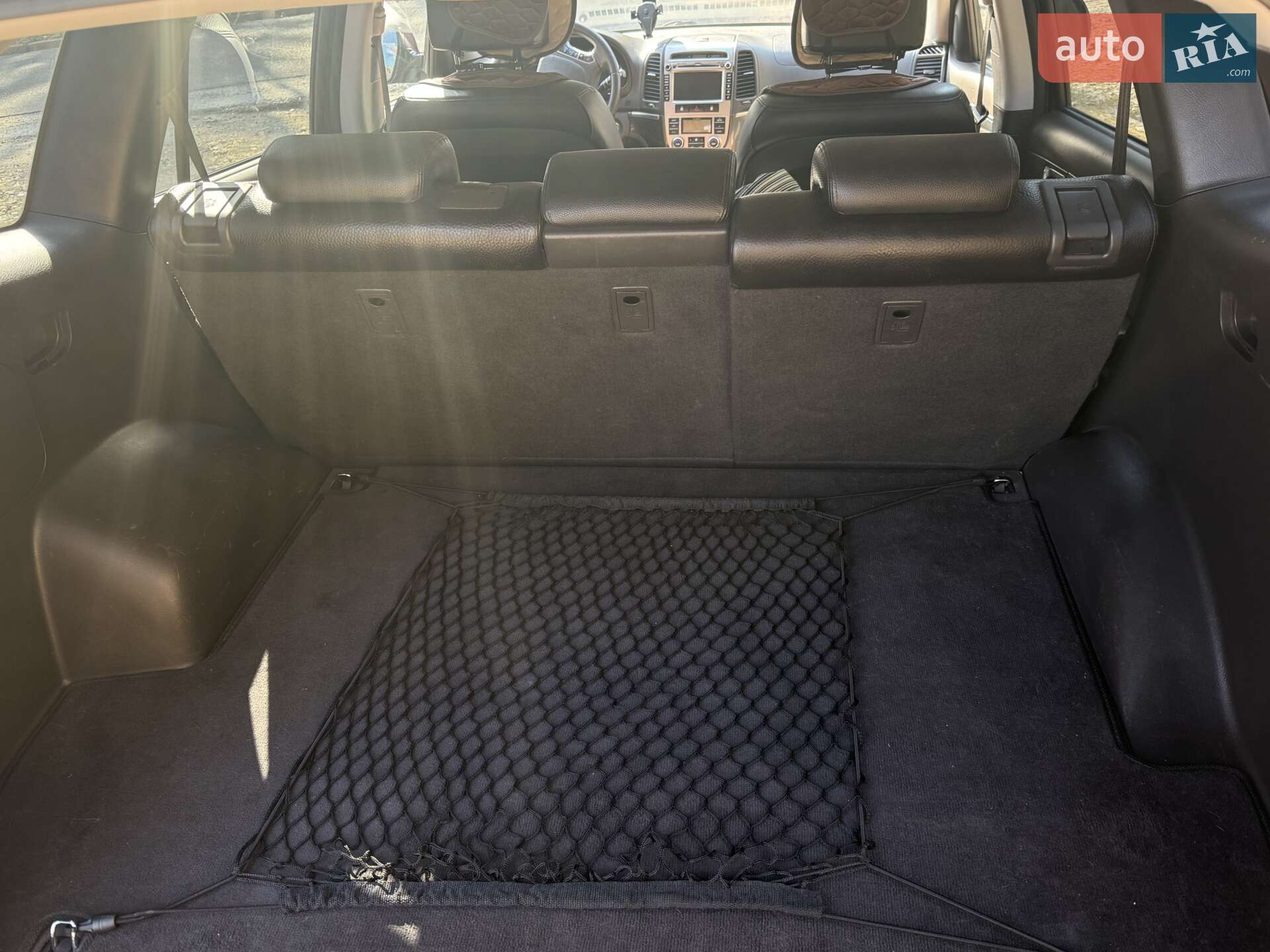 Hyundai Santa FE 2011 VIN KMHSH81XDBU769549 фото оголошення 25 з 32