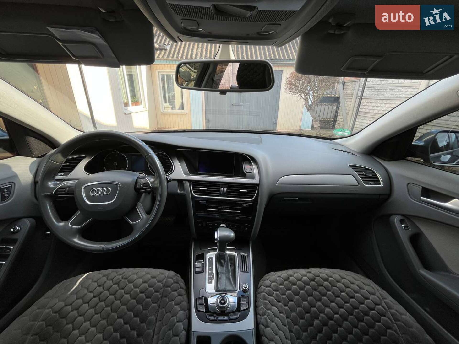 Audi A4 2012 VIN WAUZZZ8K1DA138750 фото оголошення 11 з 35
