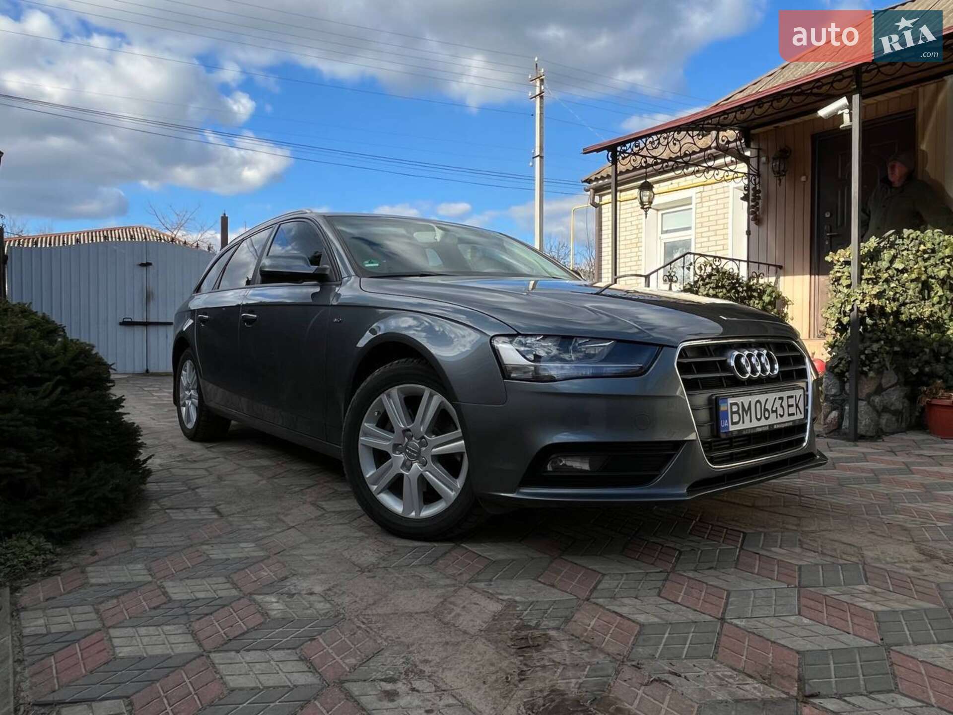 Audi A4 2012 VIN WAUZZZ8K1DA138750 фото оголошення 13 з 35