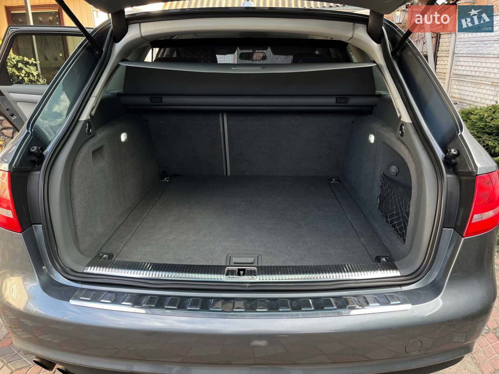 Audi A4 2012 VIN WAUZZZ8K1DA138750 фото оголошення 29 з 35