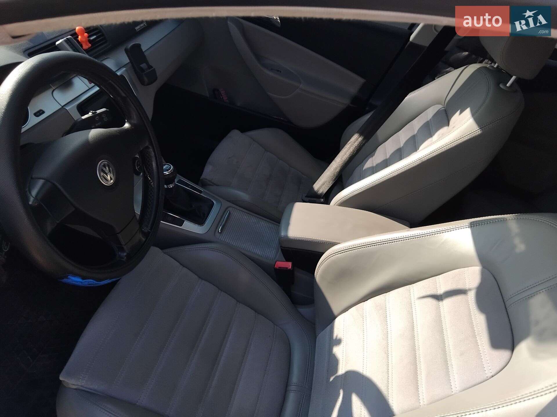 Volkswagen Passat 2005 VIN WVWZZZ3CZ6E106110 фото оголошення 9 з 12