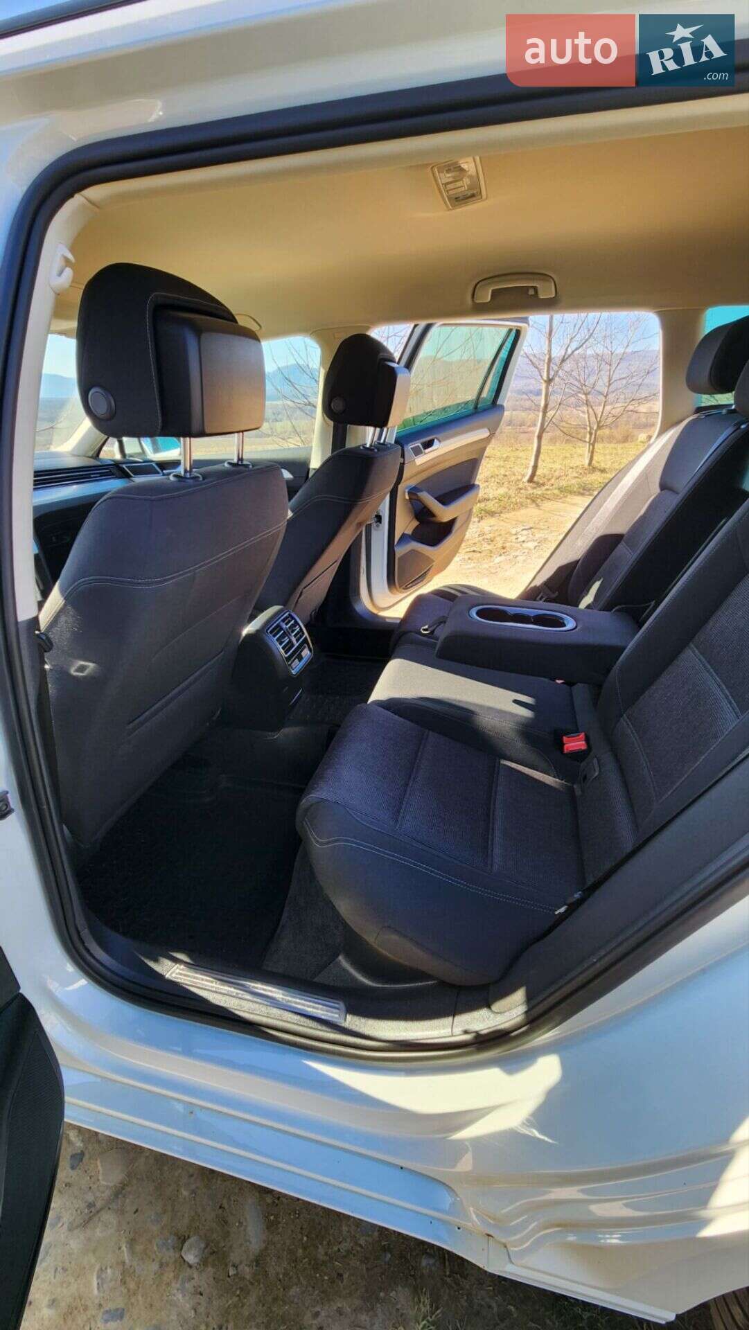 Volkswagen Passat 2017 VIN WVWZZZ3CZHE127871 фото оголошення 33 з 58