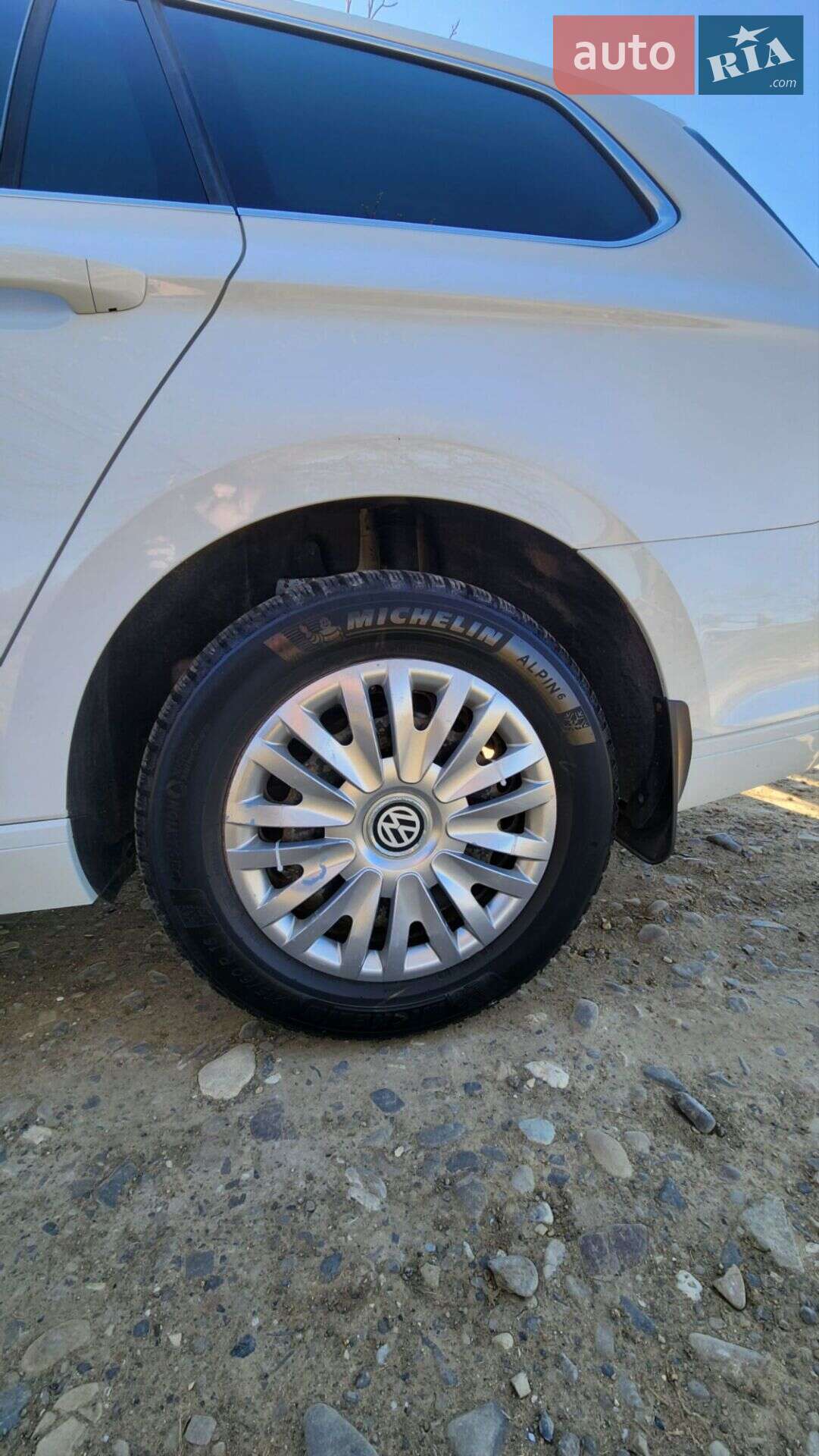 Volkswagen Passat 2017 VIN WVWZZZ3CZHE127871 фото оголошення 45 з 58