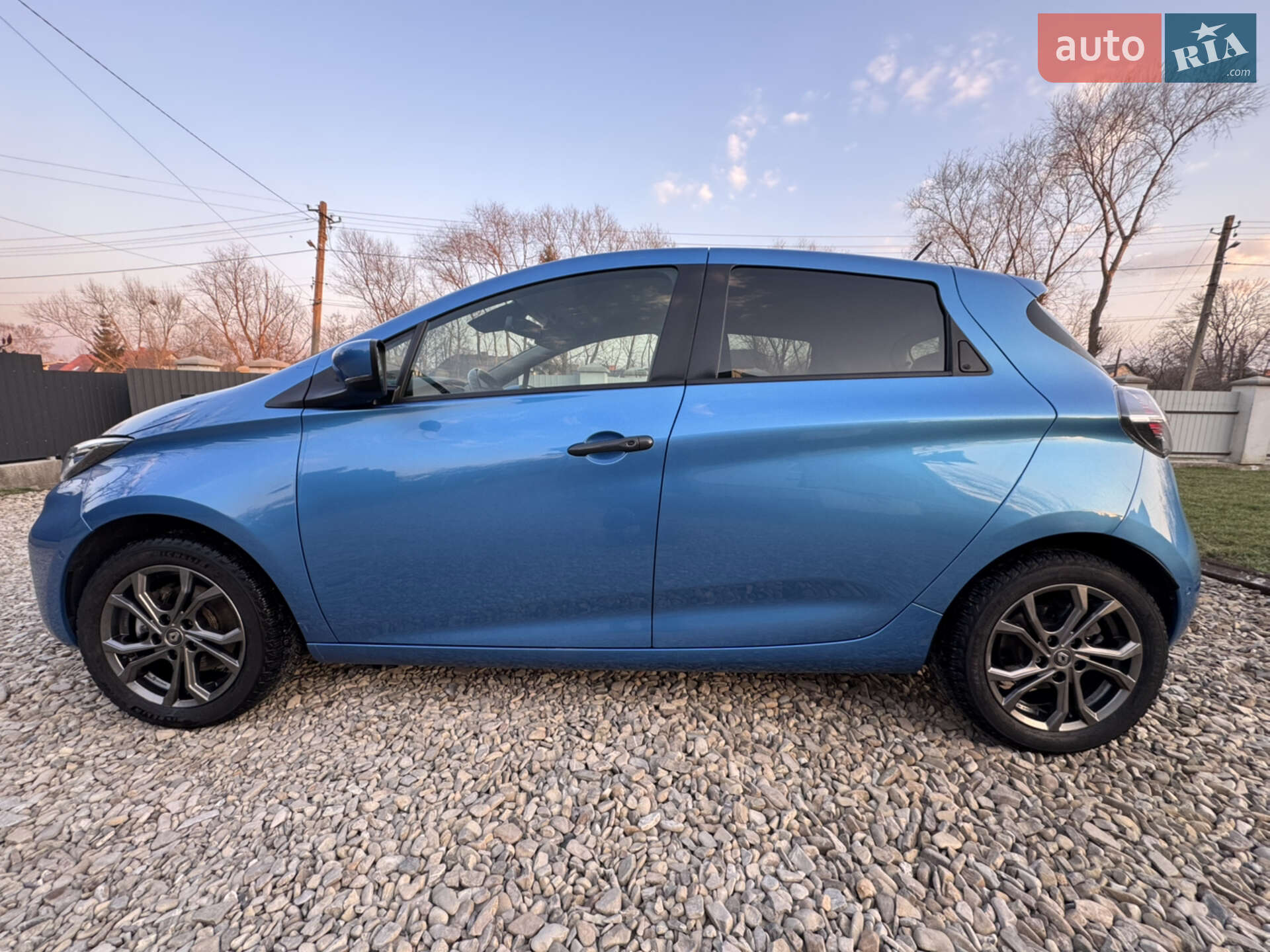 Renault Zoe 2019 VIN VF1AG000564227281 фото оголошення 3 з 18