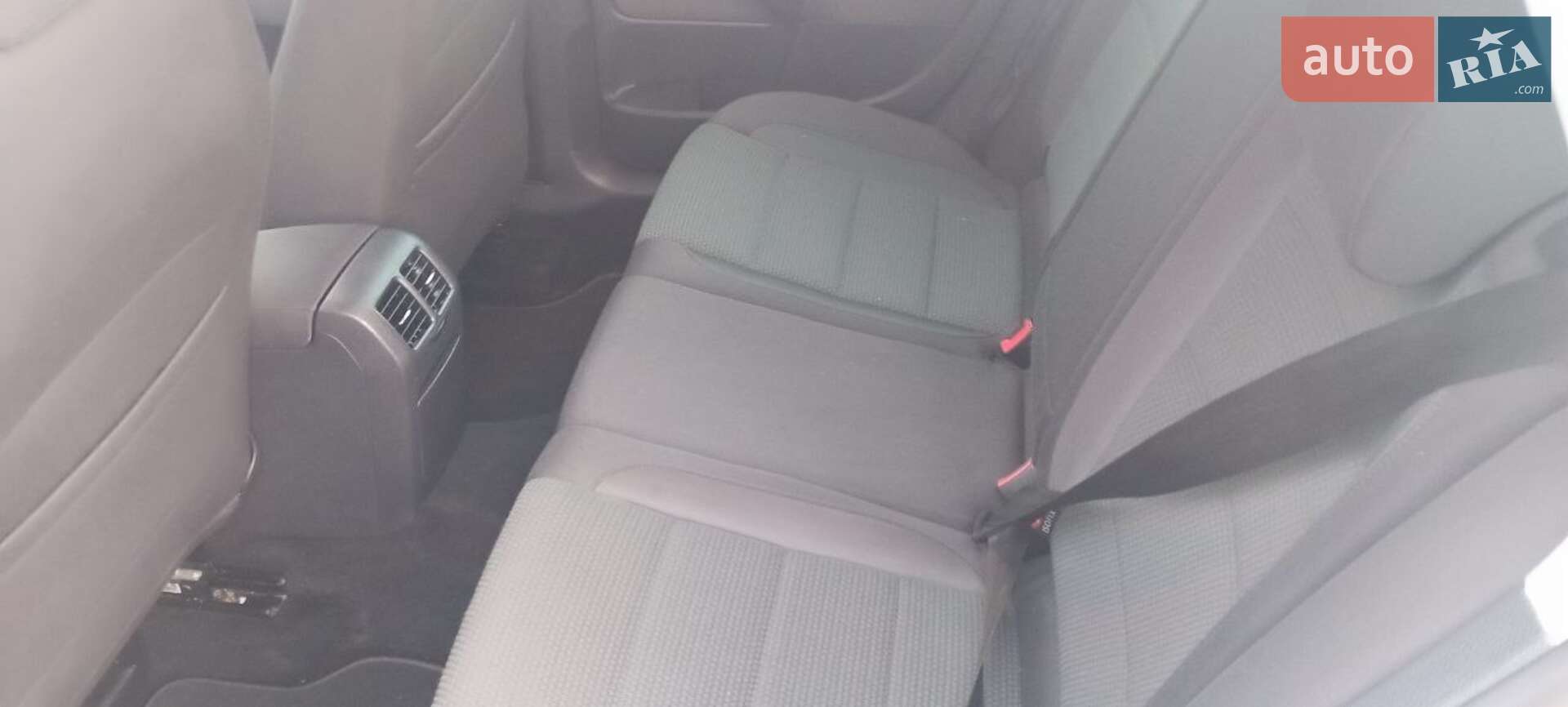 Volkswagen Golf 2009 VIN WVWZZZ1KZAM600643 фото оголошення 8 з 25