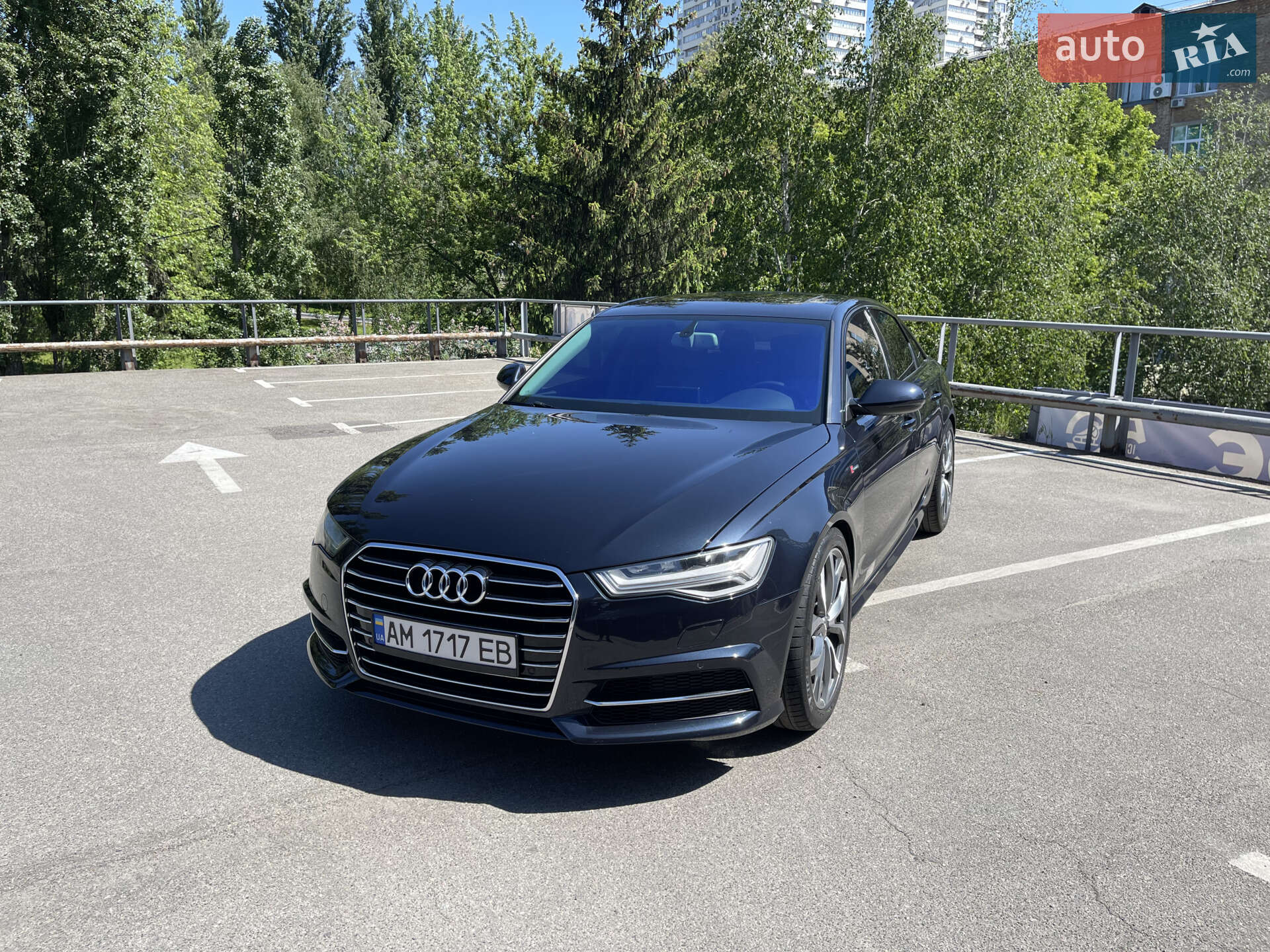 Audi A6 2015 VIN WAUFGAFC4GN070088 фото оголошення 13 з 50