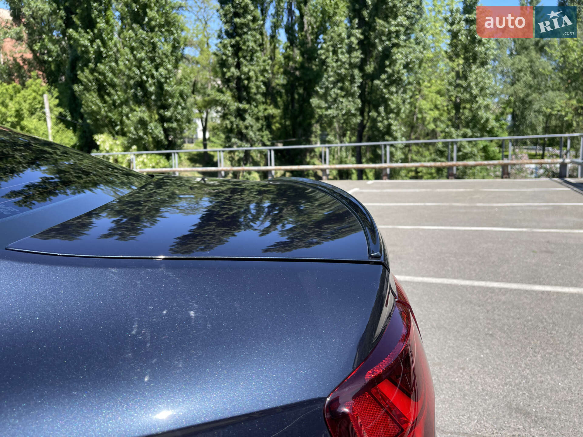 Audi A6 2015 VIN WAUFGAFC4GN070088 фото оголошення 18 з 50