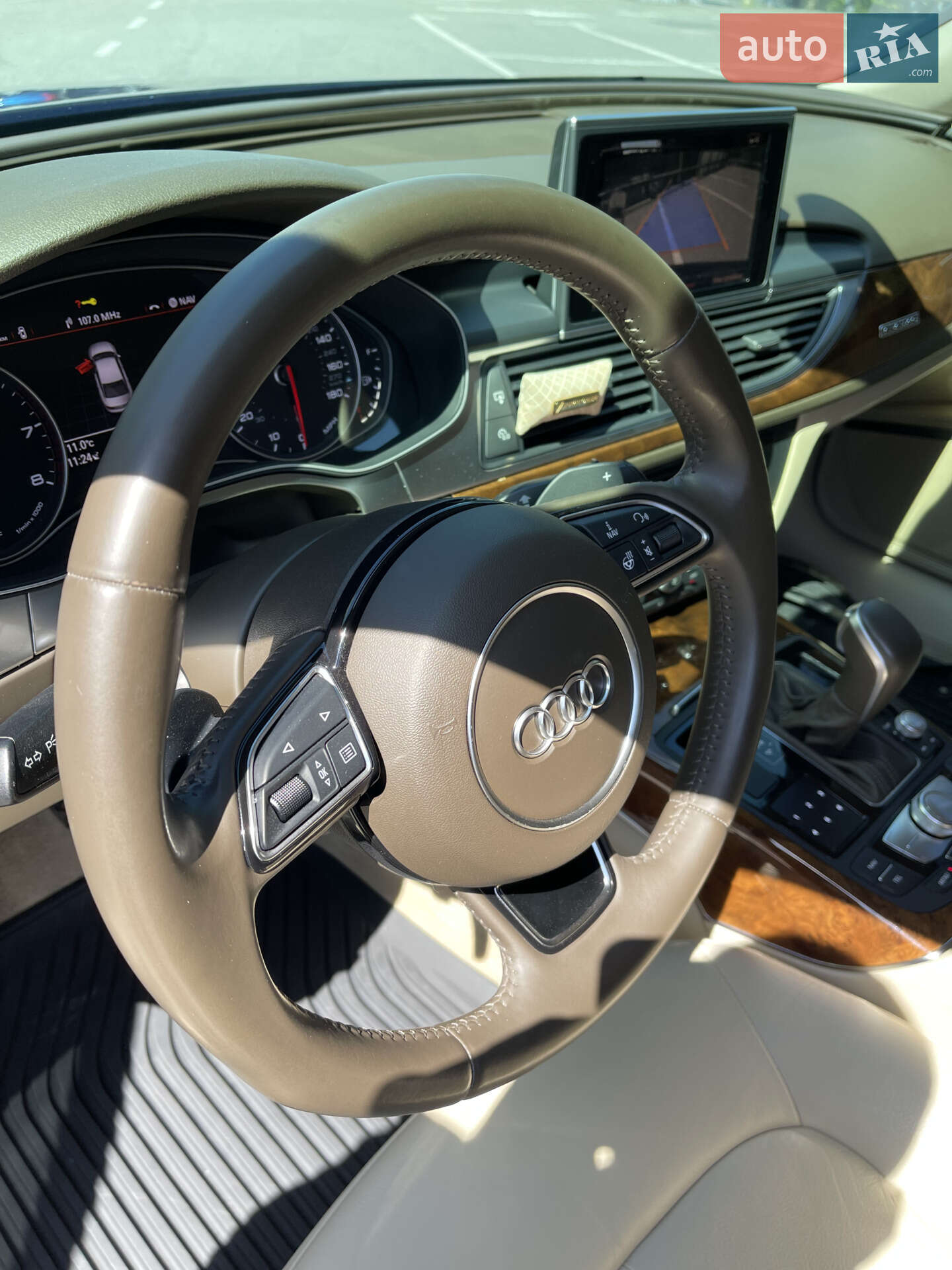 Audi A6 2015 VIN WAUFGAFC4GN070088 фото оголошення 24 з 50