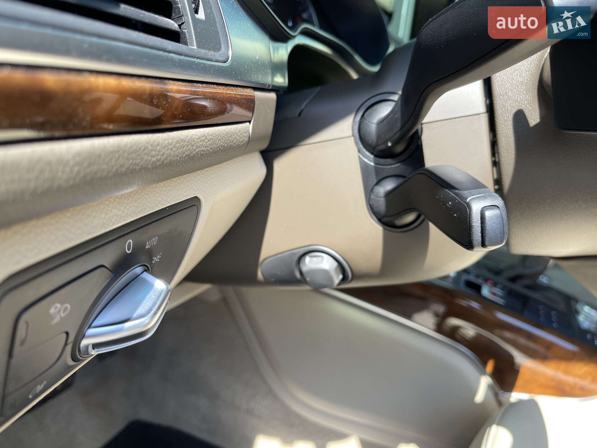 Audi A6 2015 VIN WAUFGAFC4GN070088 фото оголошення 41 з 50