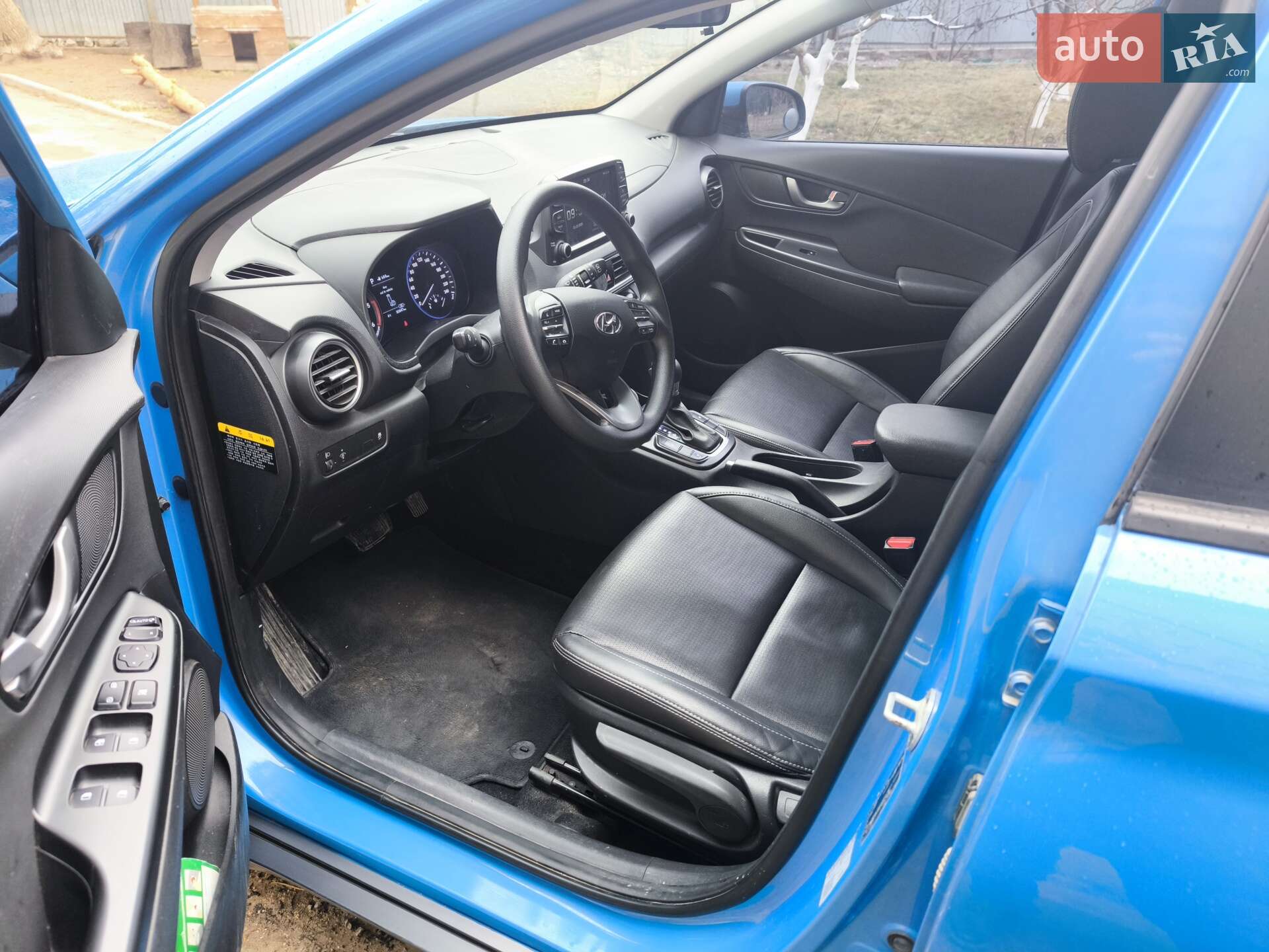 Hyundai Kona 2017 VIN KMHK3816GJU011075 фото оголошення 8 з 9