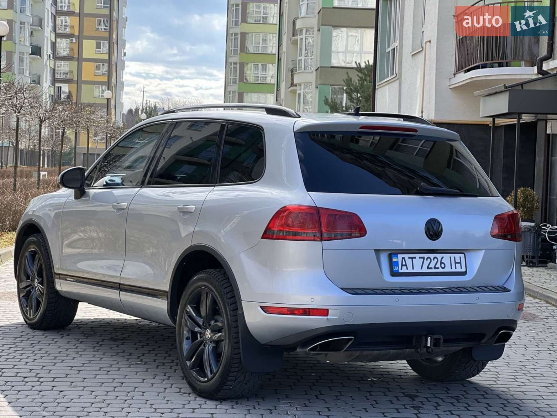 Volkswagen Touareg 2011 VIN WVGEK9BP8CD006703 фото оголошення 4 з 24